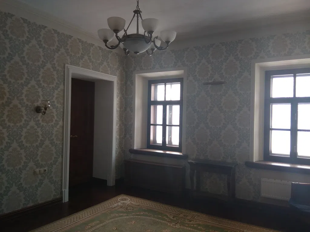 Парадный балкон у реки, фото 18