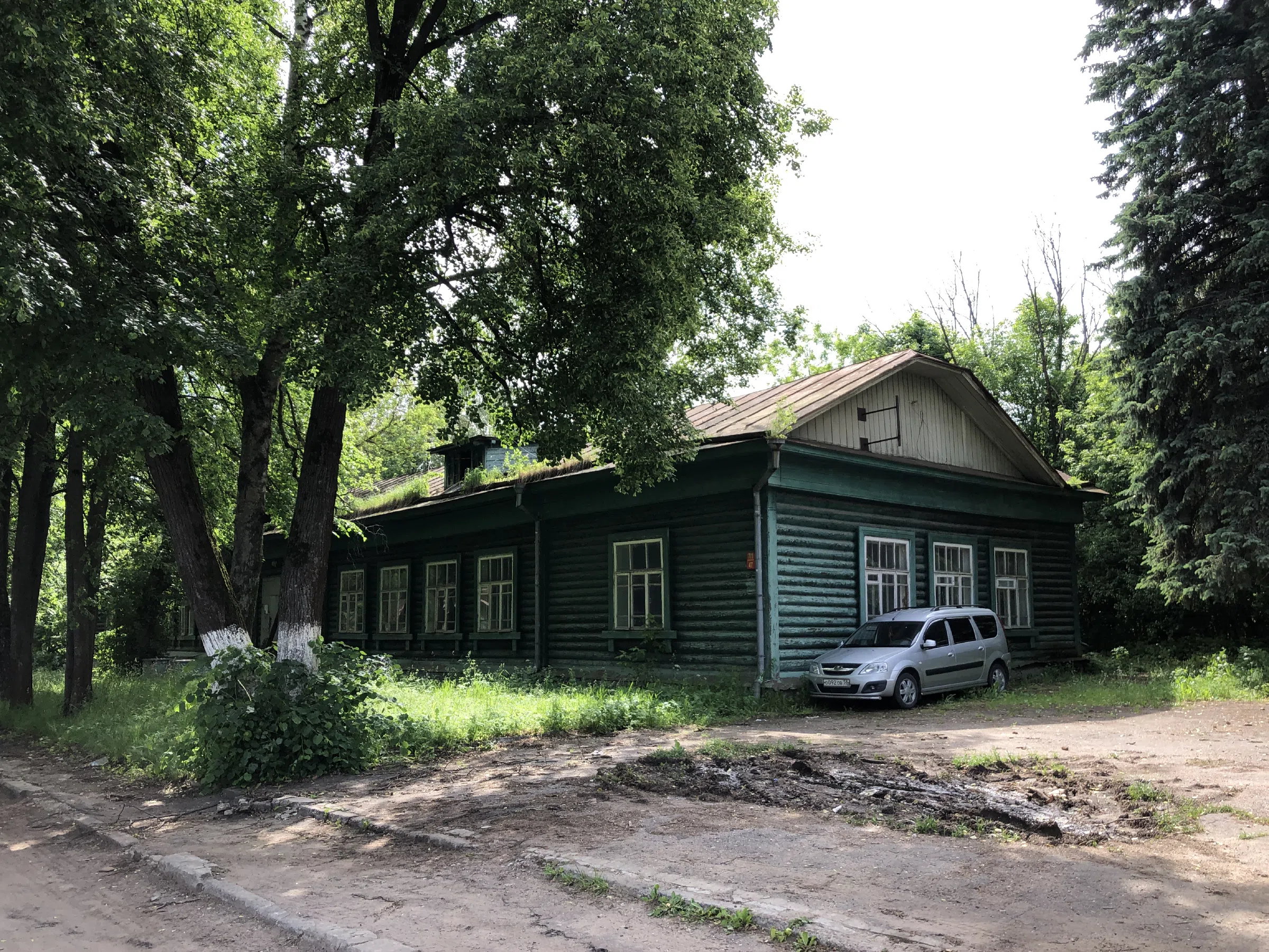 Зеленый дом с палисадником, фото 5