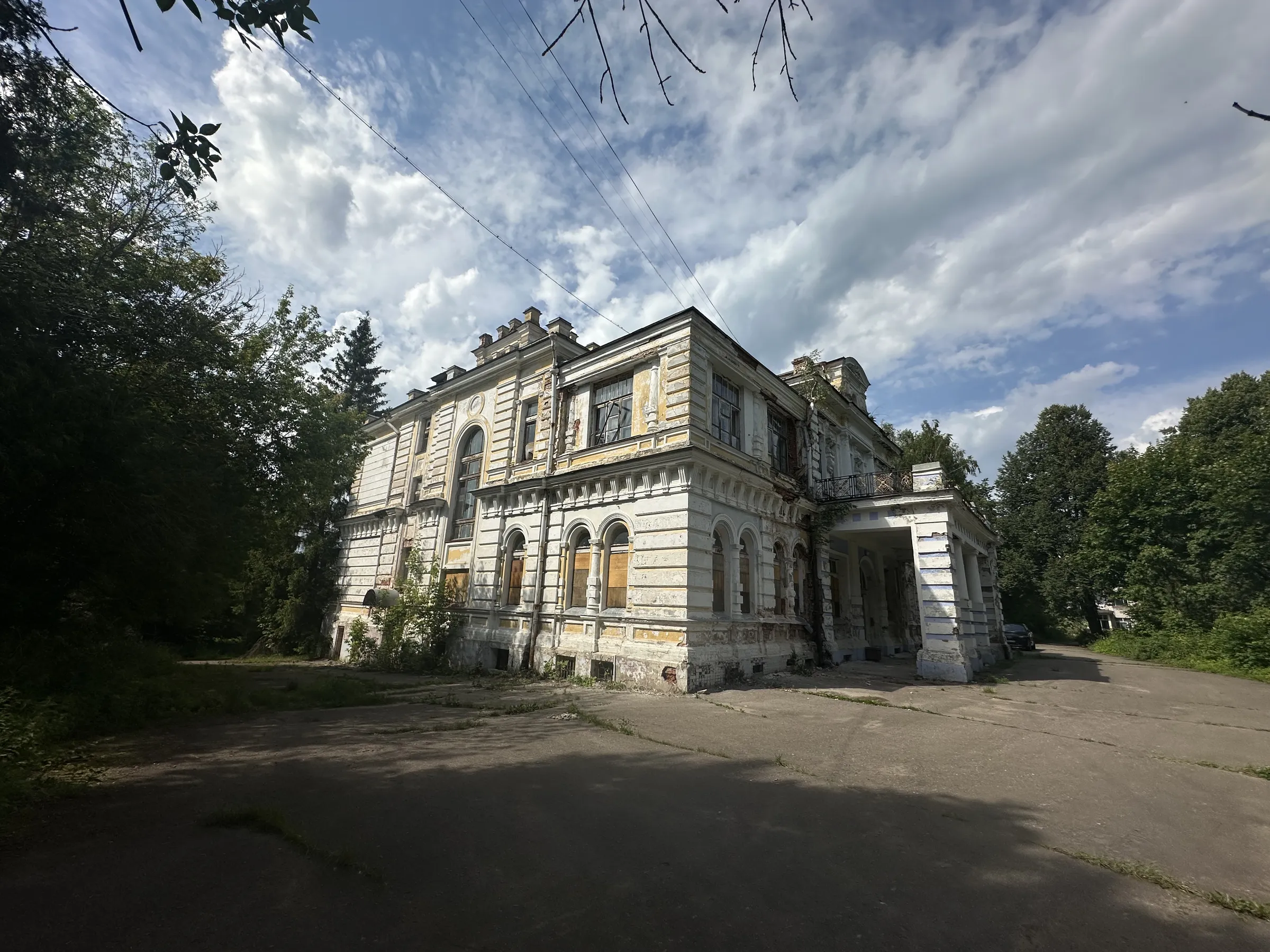 Заброшенная имперская усадьба, фото 3