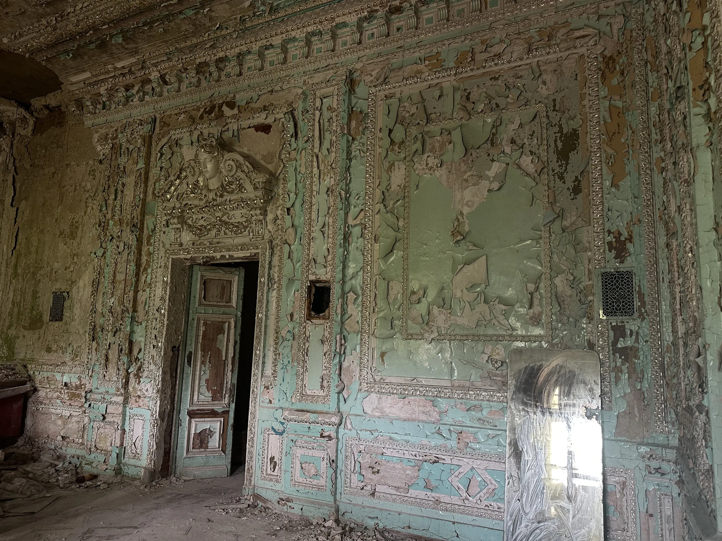 Заброшенная имперская усадьба, фото 24