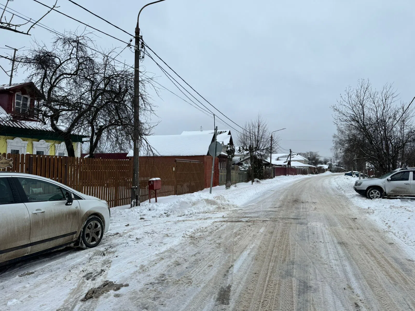 Заснеженная дача в лесу, фото 9