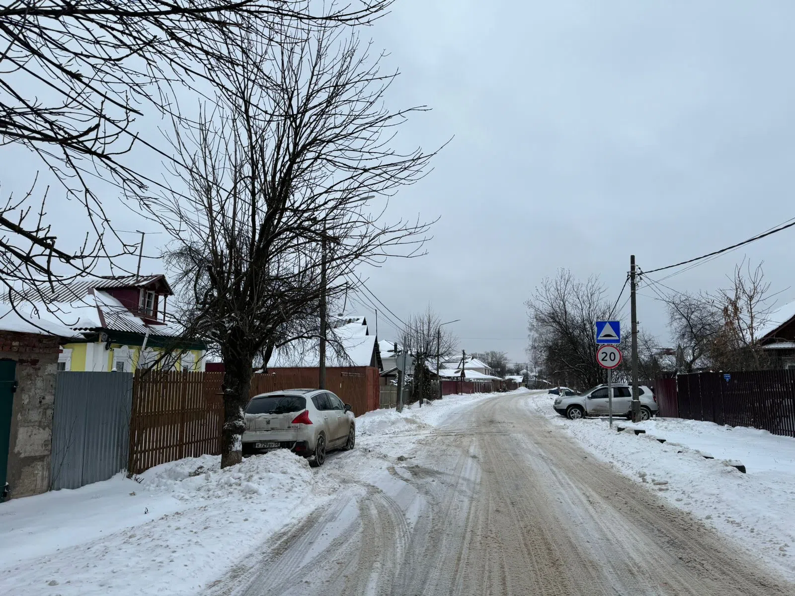 Заснеженная дача в лесу, фото 18