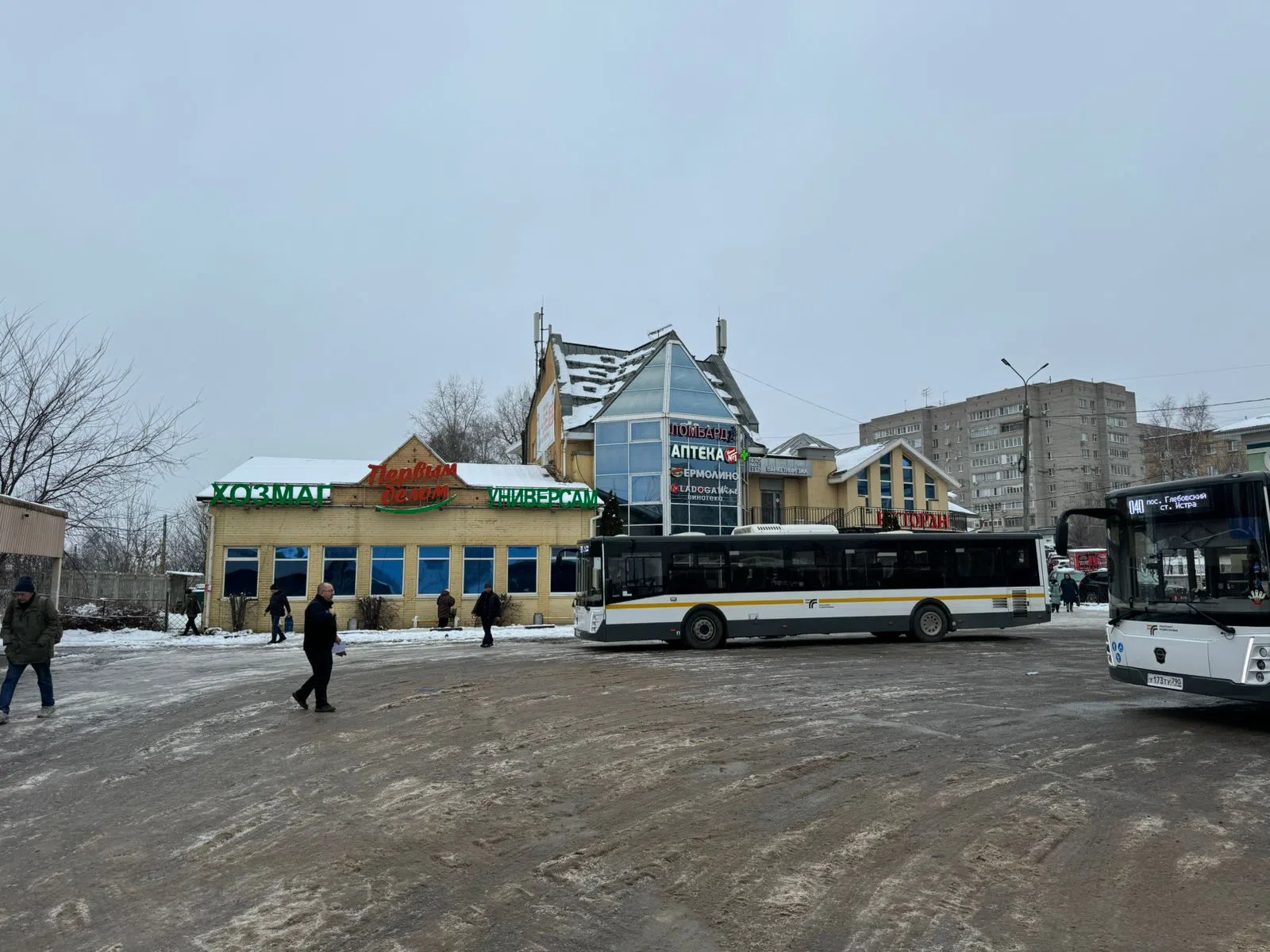 Пригородная автостанция, фото 7
