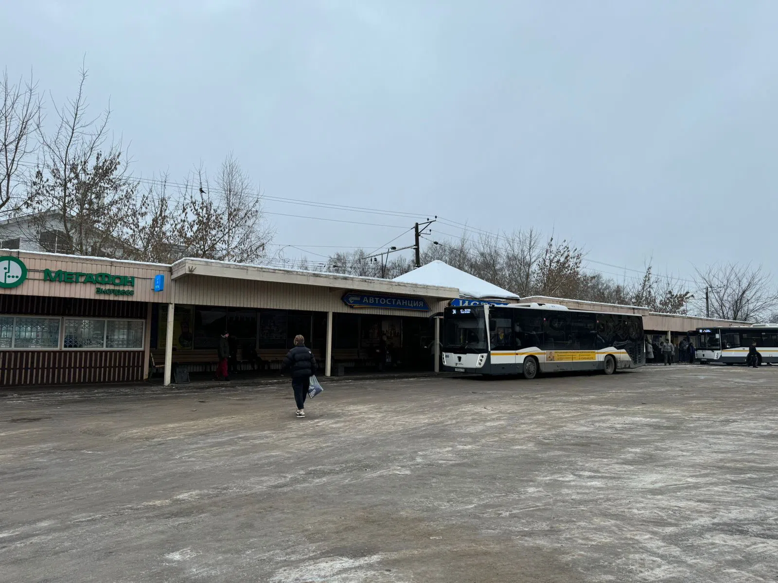 Пригородная автостанция, фото 9