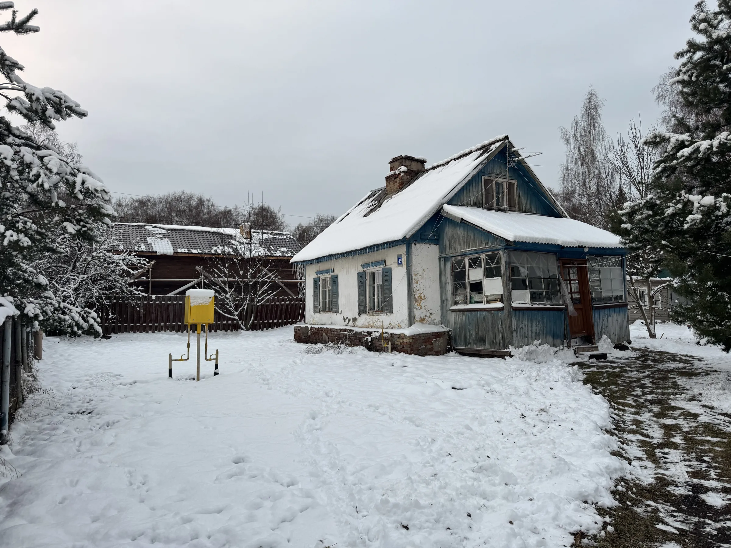 Старая дача с верандой, фото 2