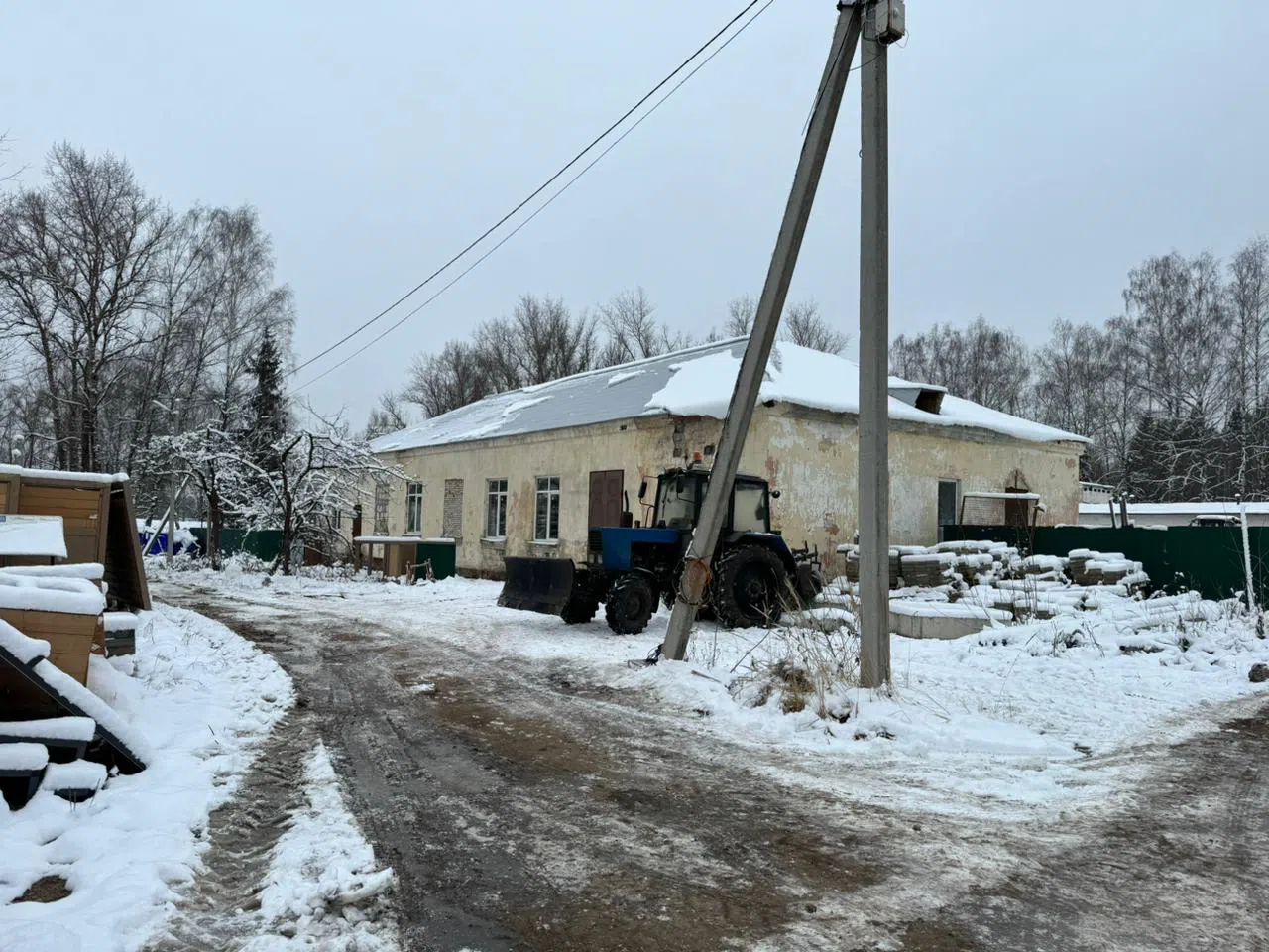 Заброшенное МБУ в лесу, фото 10