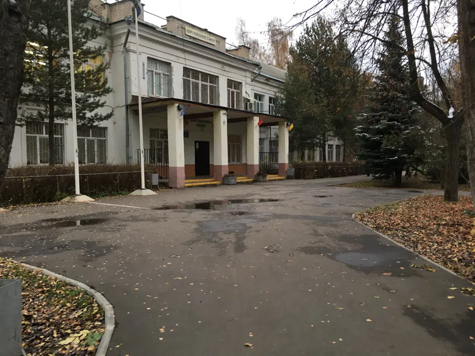 Школа с колоннами, фото 4