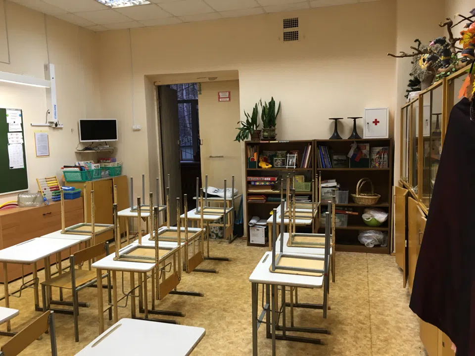 Школа с колоннами, фото 13