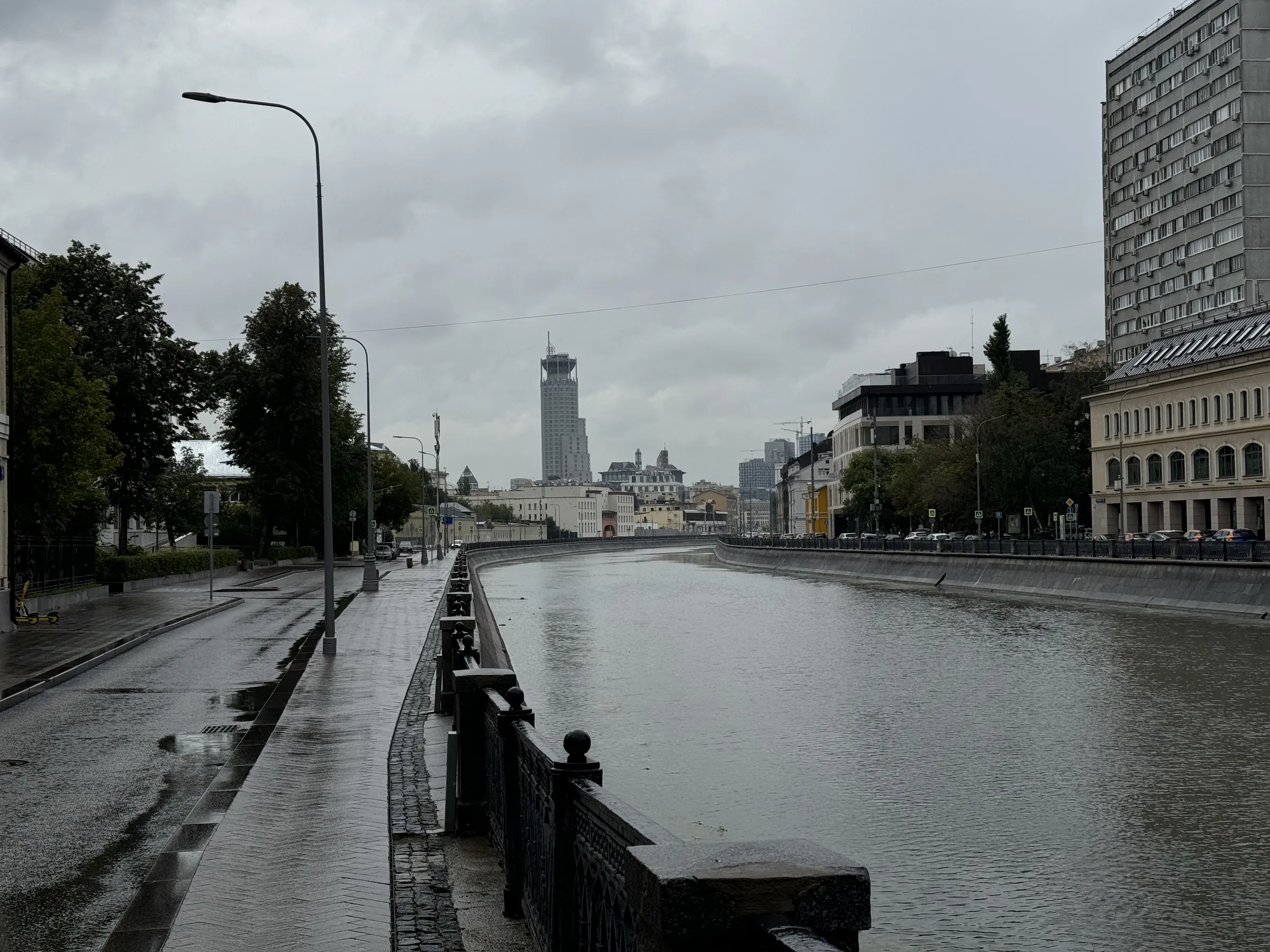 Школа на набережной, фото 2