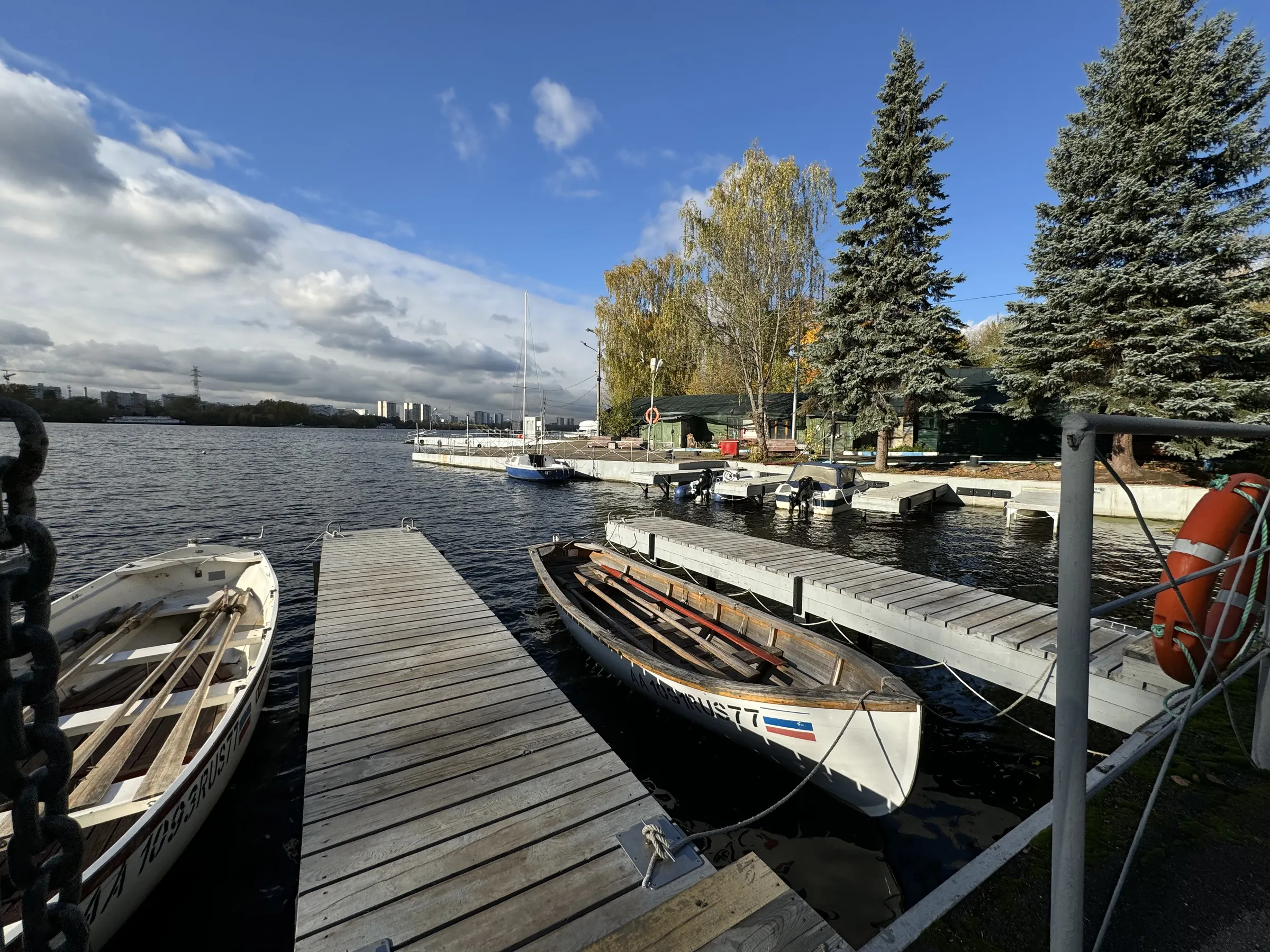 Яхт-клуб на воде, фото 13
