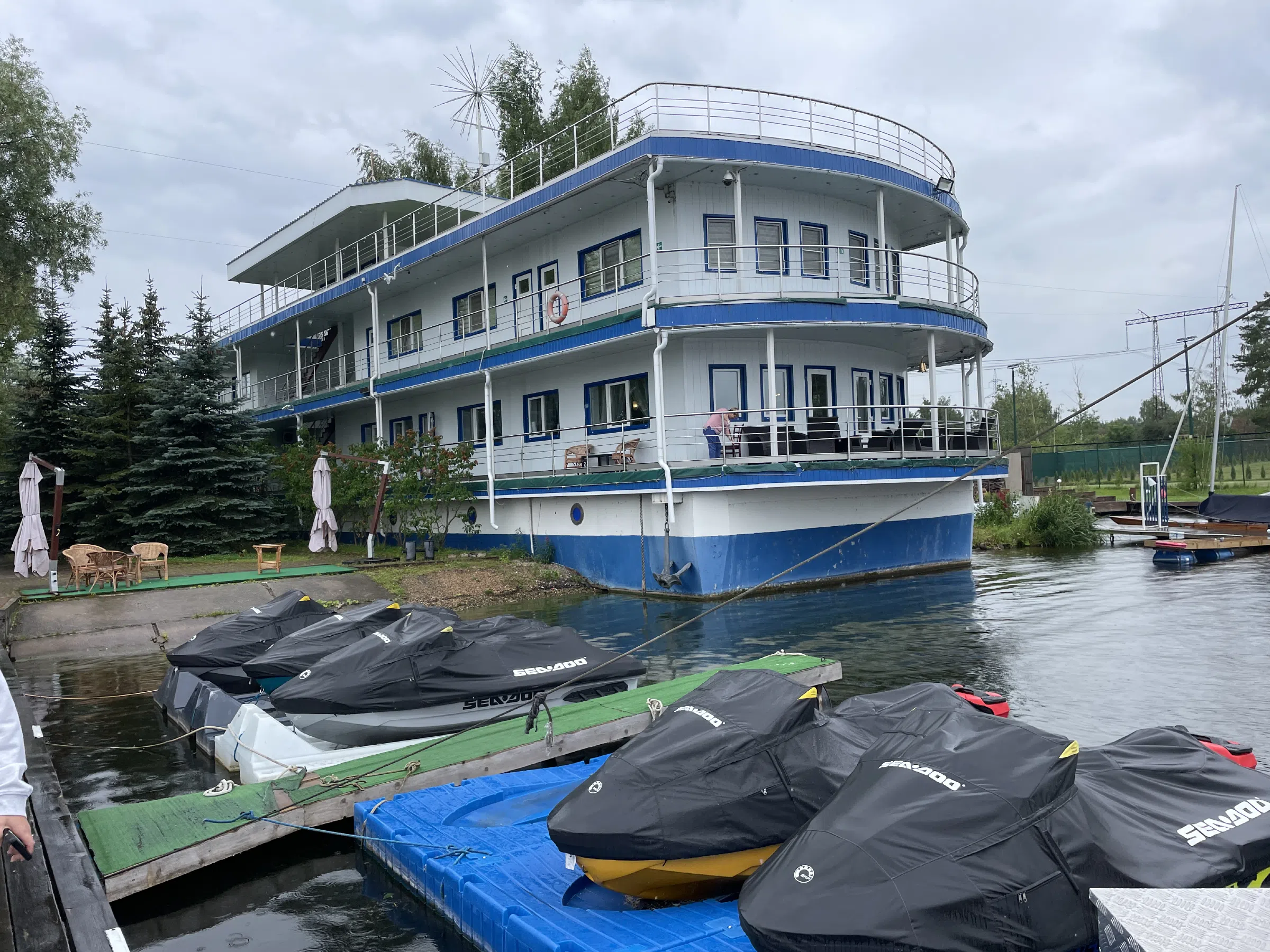 Причал с теплоходом, фото 6