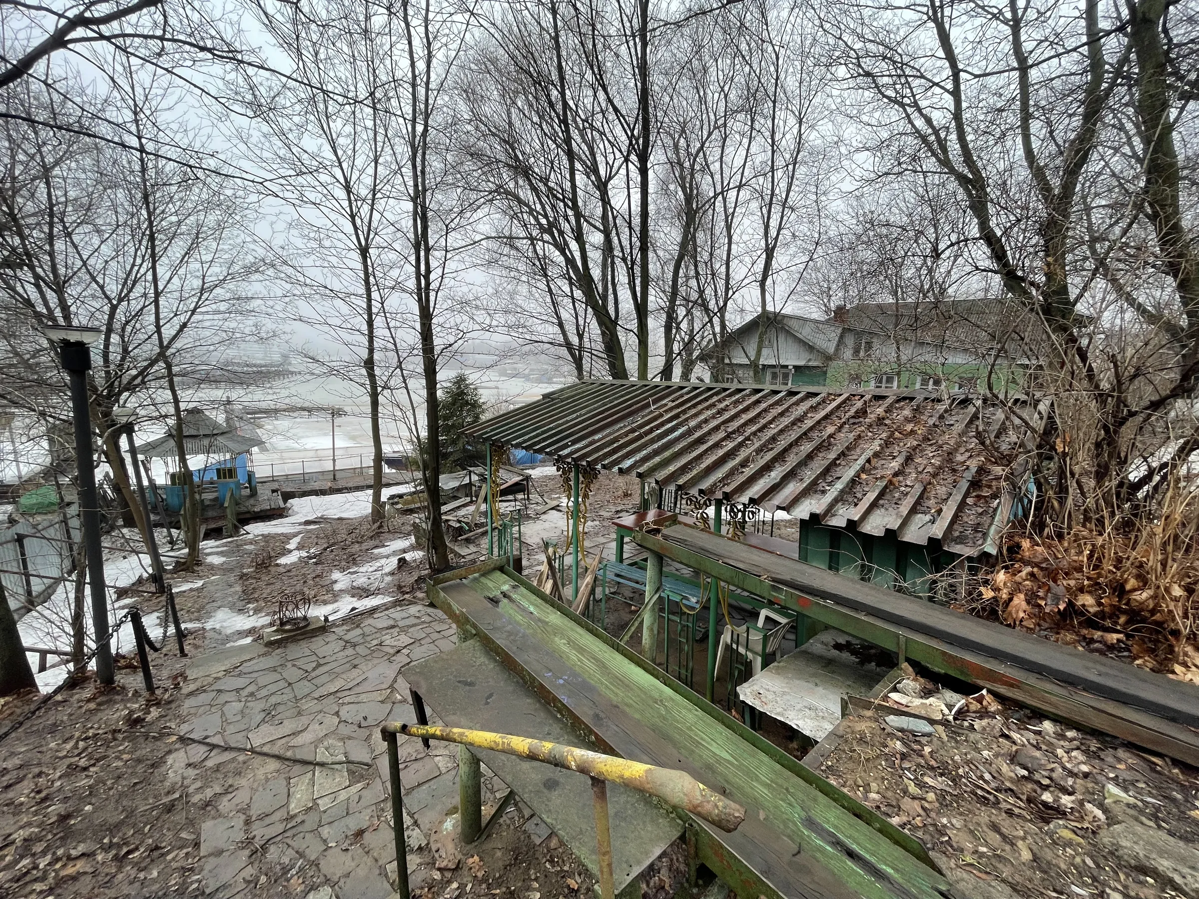 Дачи у воды в лесу, фото 3