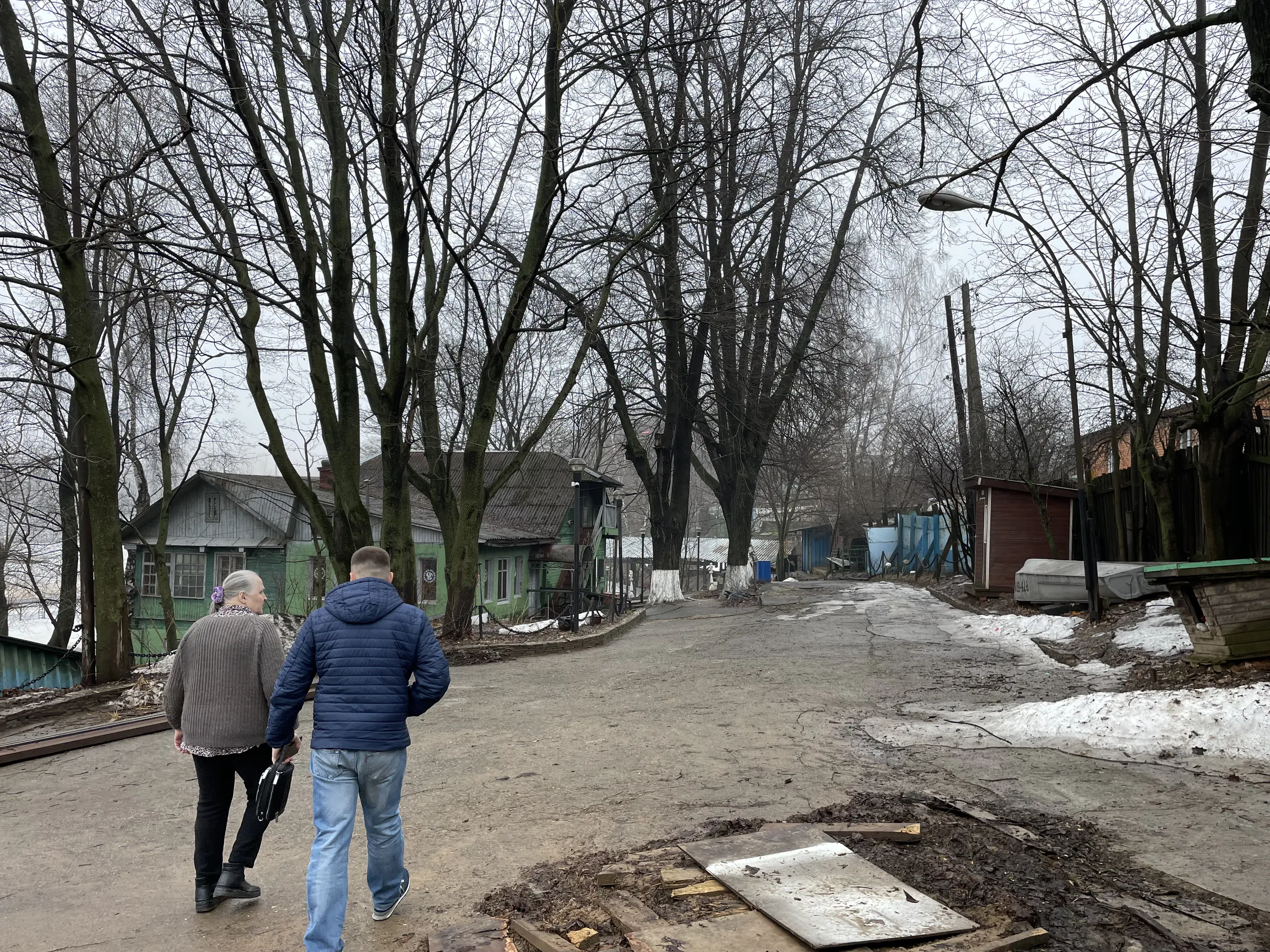Дачи у воды в лесу, фото 1