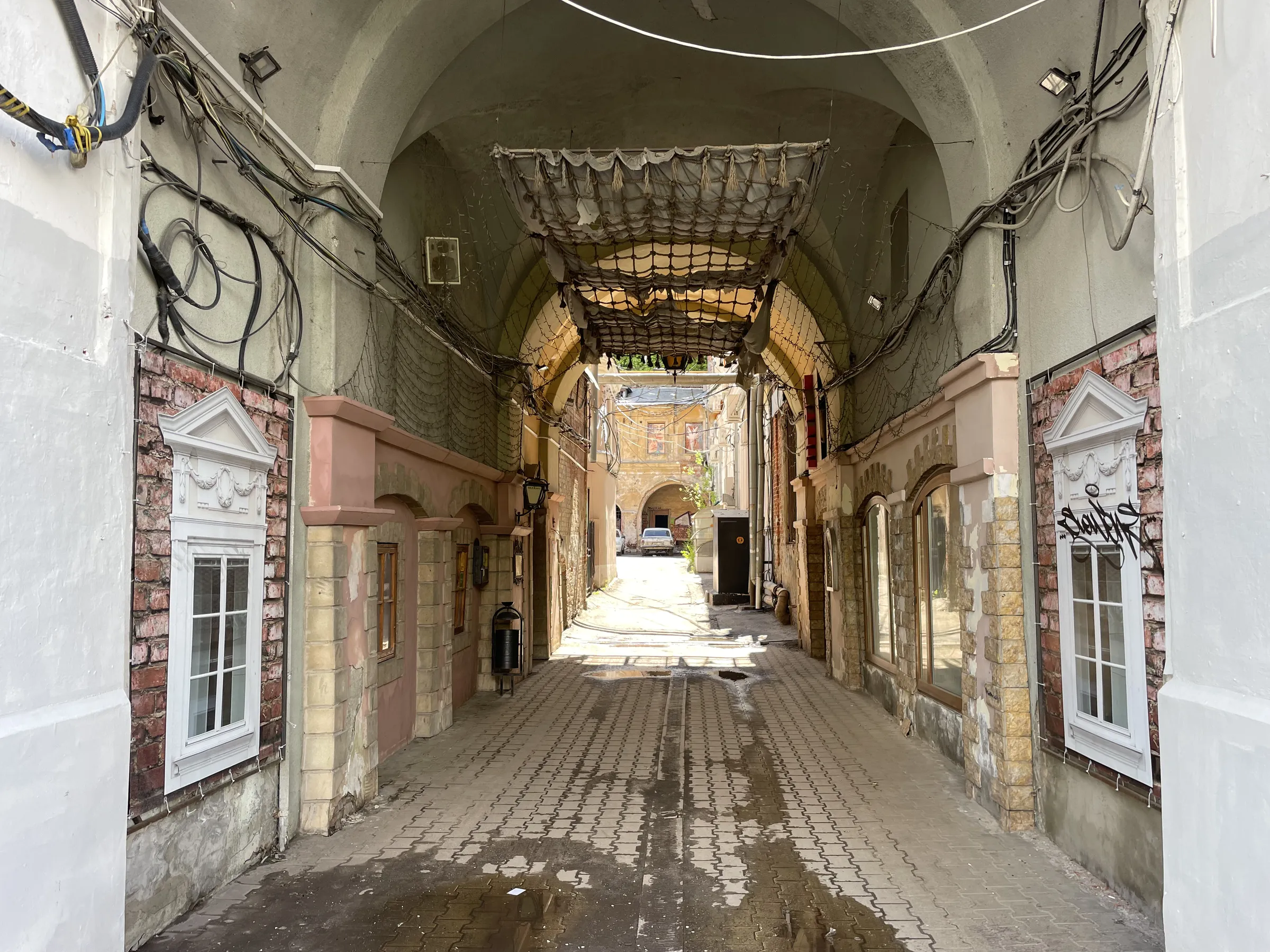 Набережная с кафе, фото 22