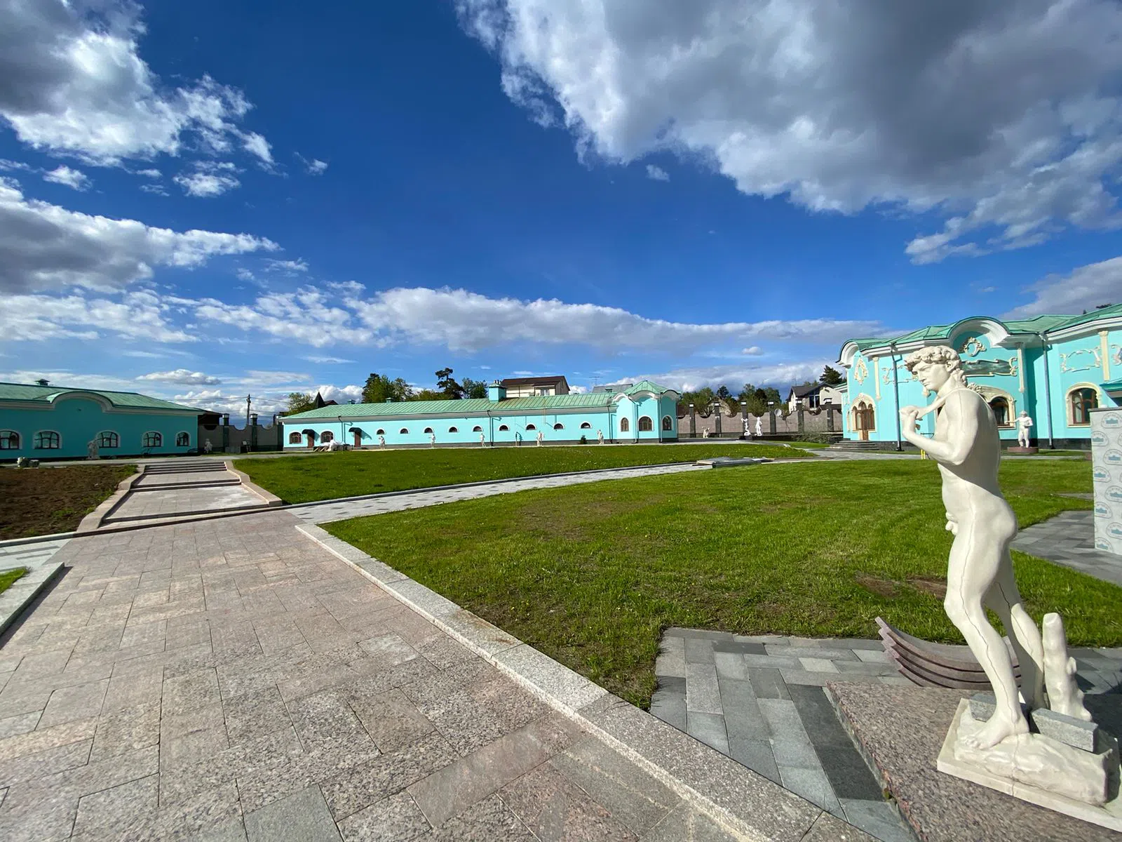 Бирюзовый особняк, фото 2