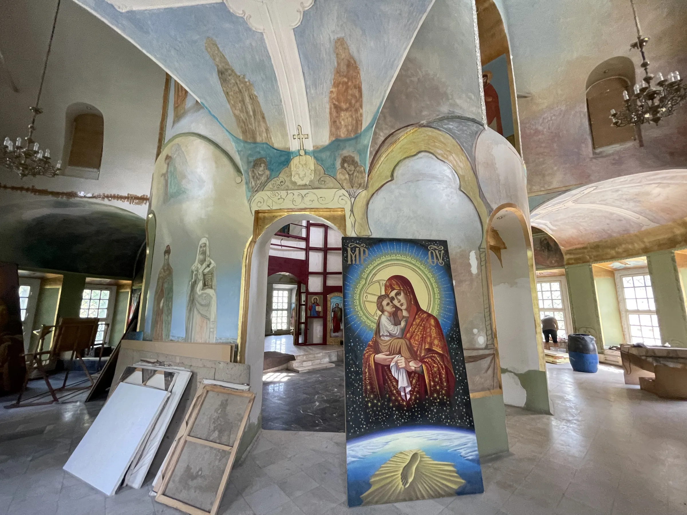 Церковь с фресками, фото 9