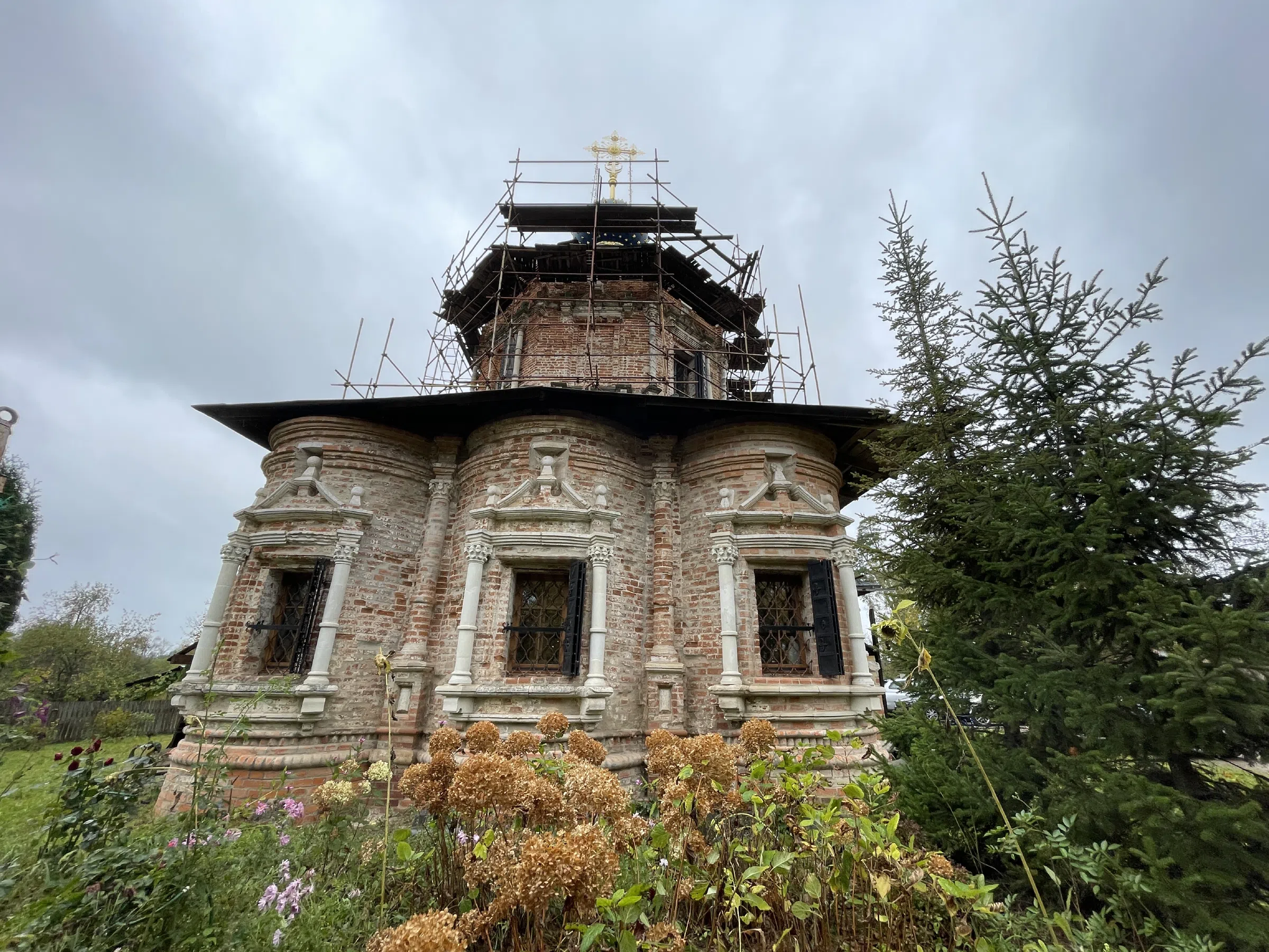 Церковь в лесах, фото 14