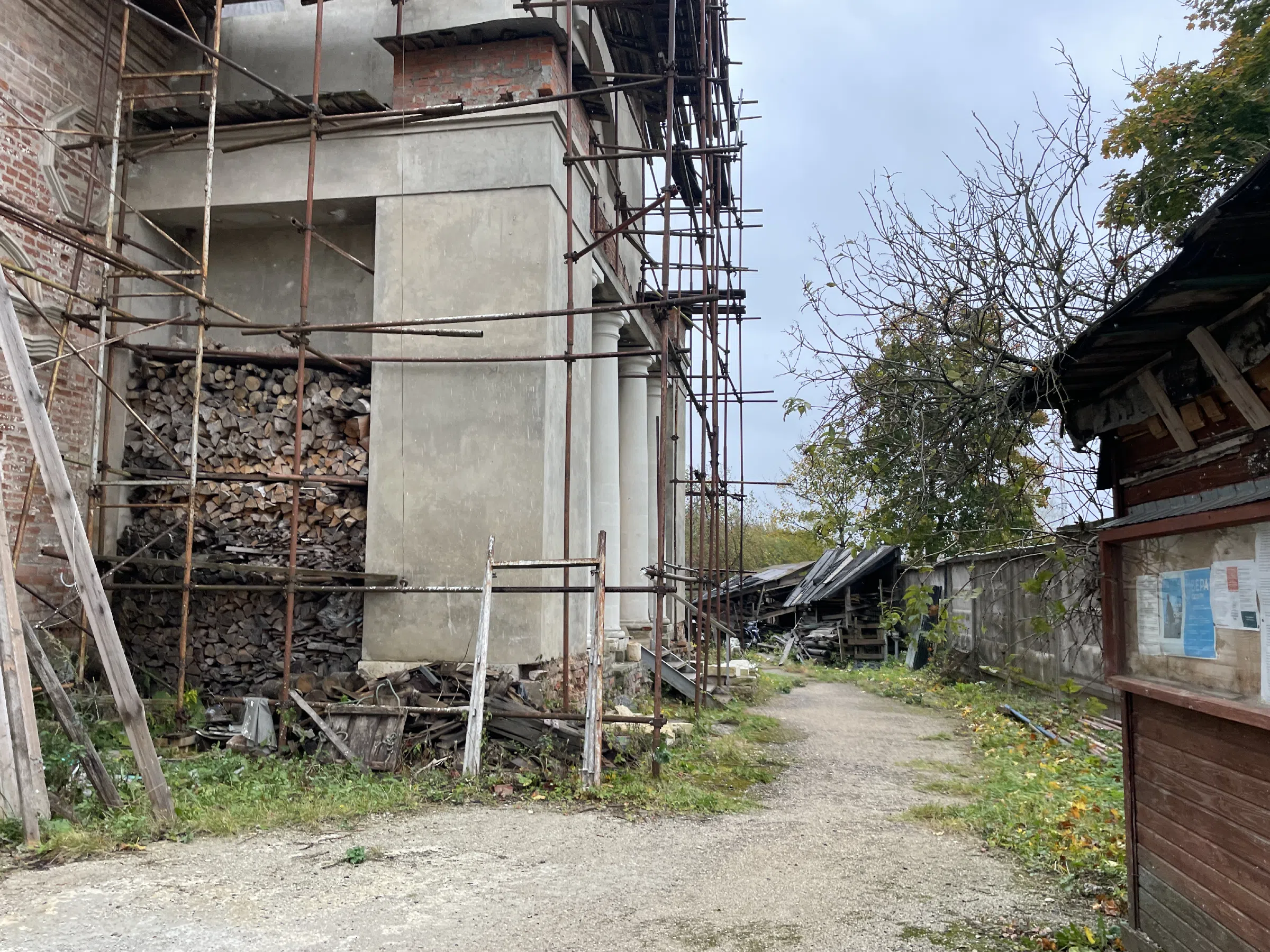Церковь в лесах, фото 8