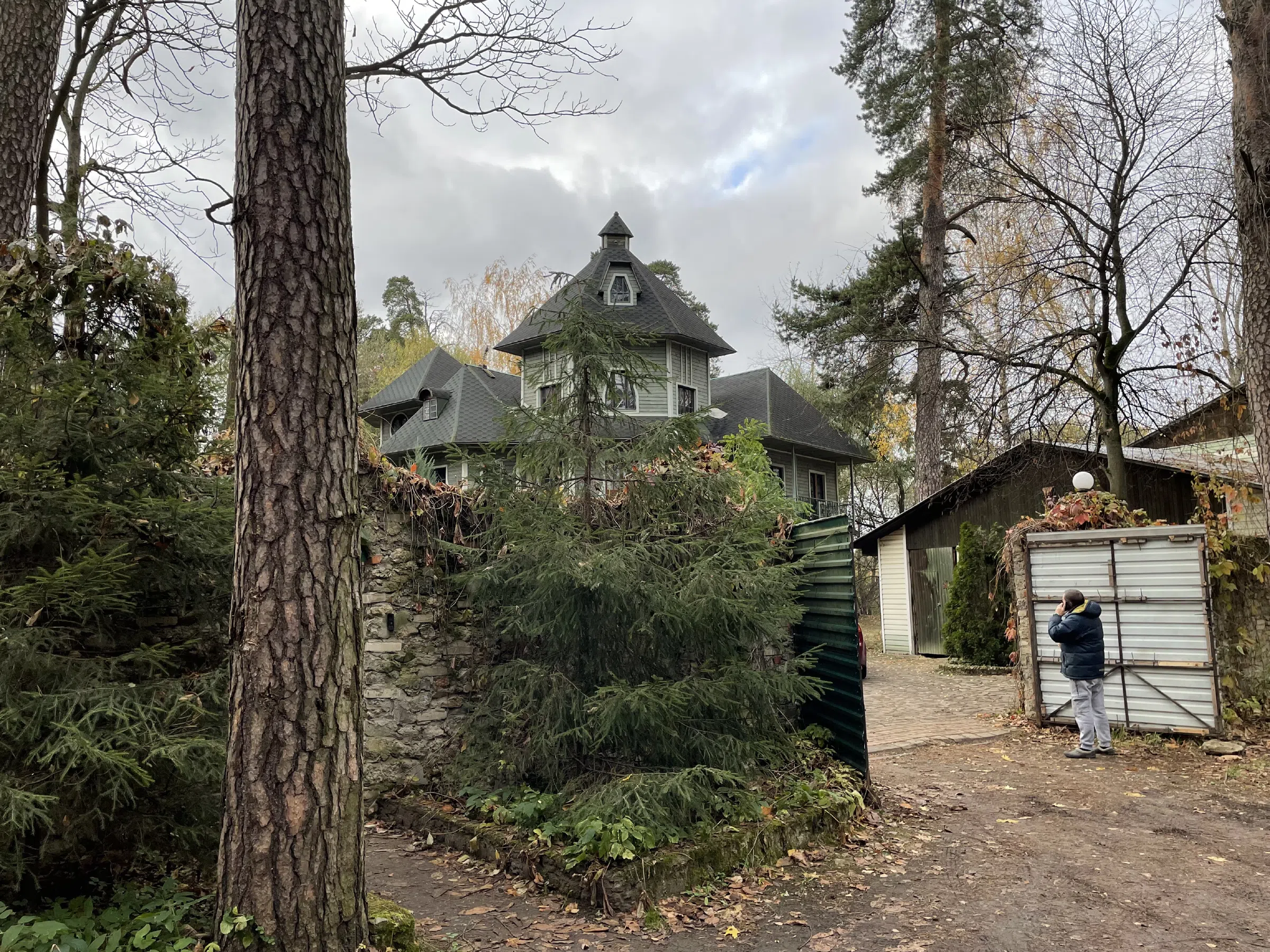 Сказочный дом с башенкой, фото 1