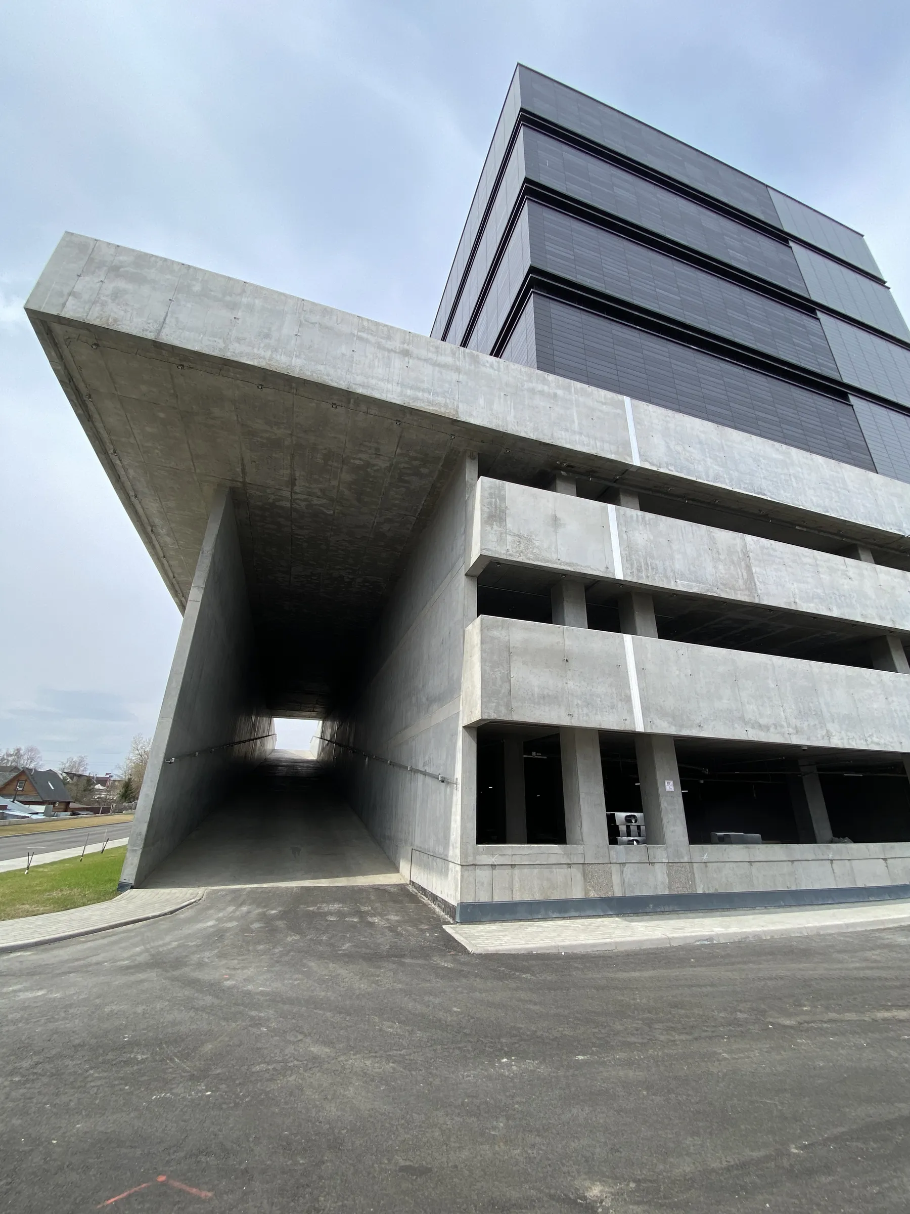 Парковка с въездом в тоннель, фото 10