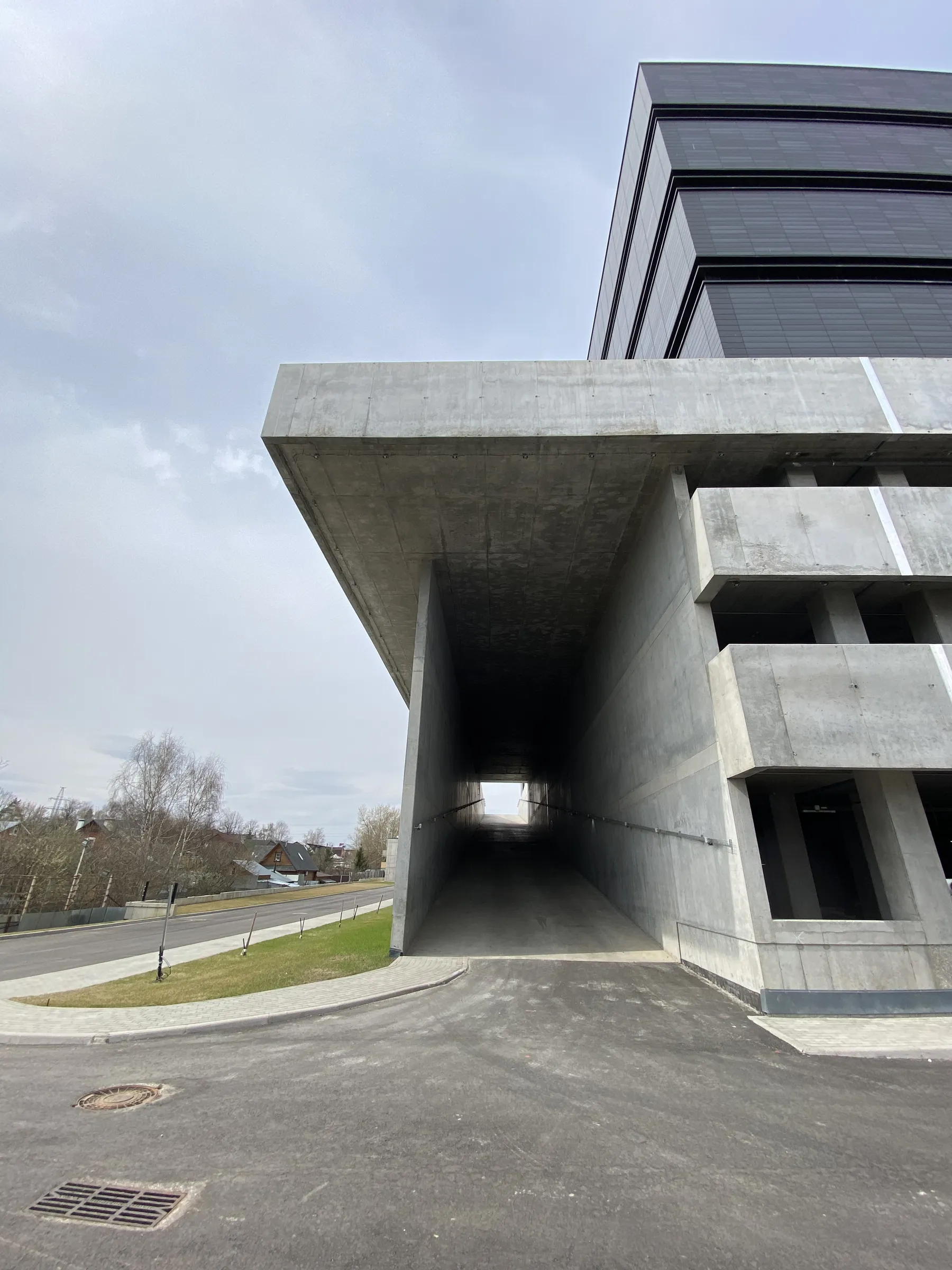 Парковка с въездом в тоннель, фото 11