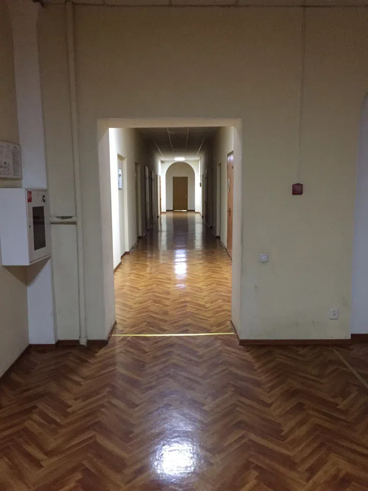 Классический офис с лестницами, фото 23