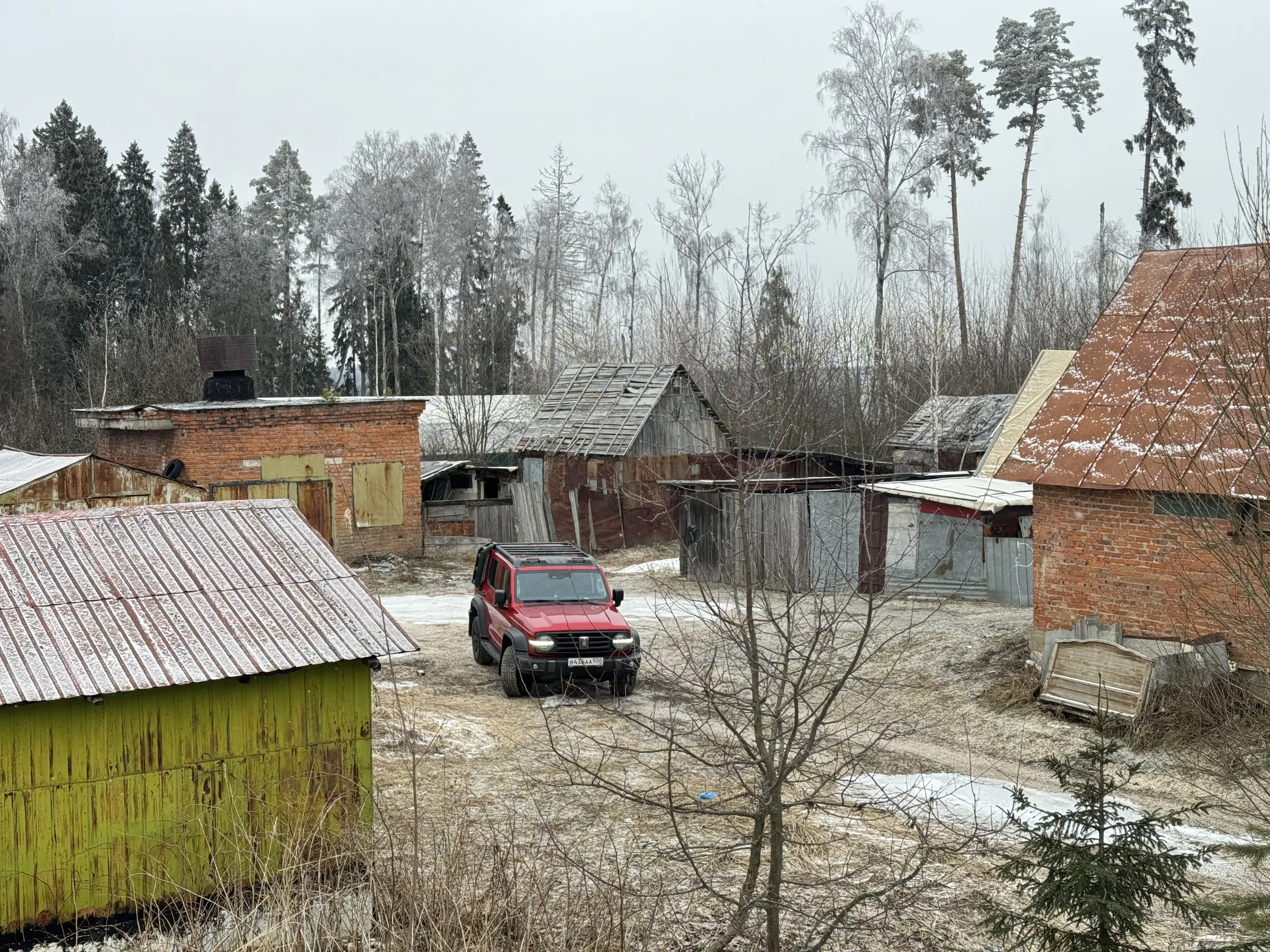 Заброшенная заводская улица, фото 10