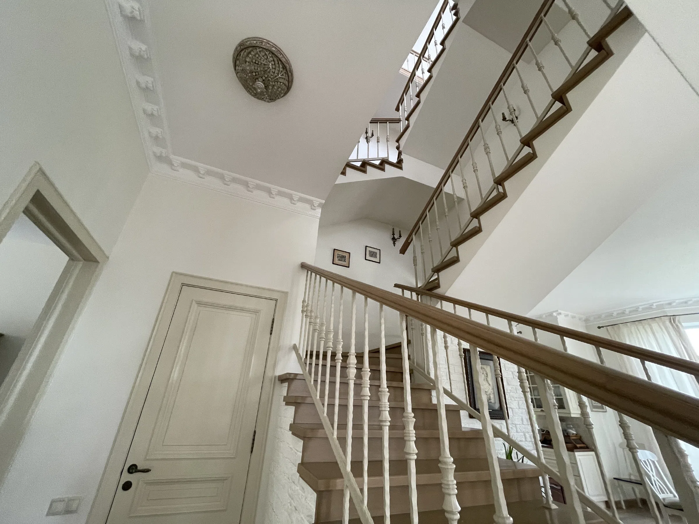 Дом с мансардными окнами, фото 12