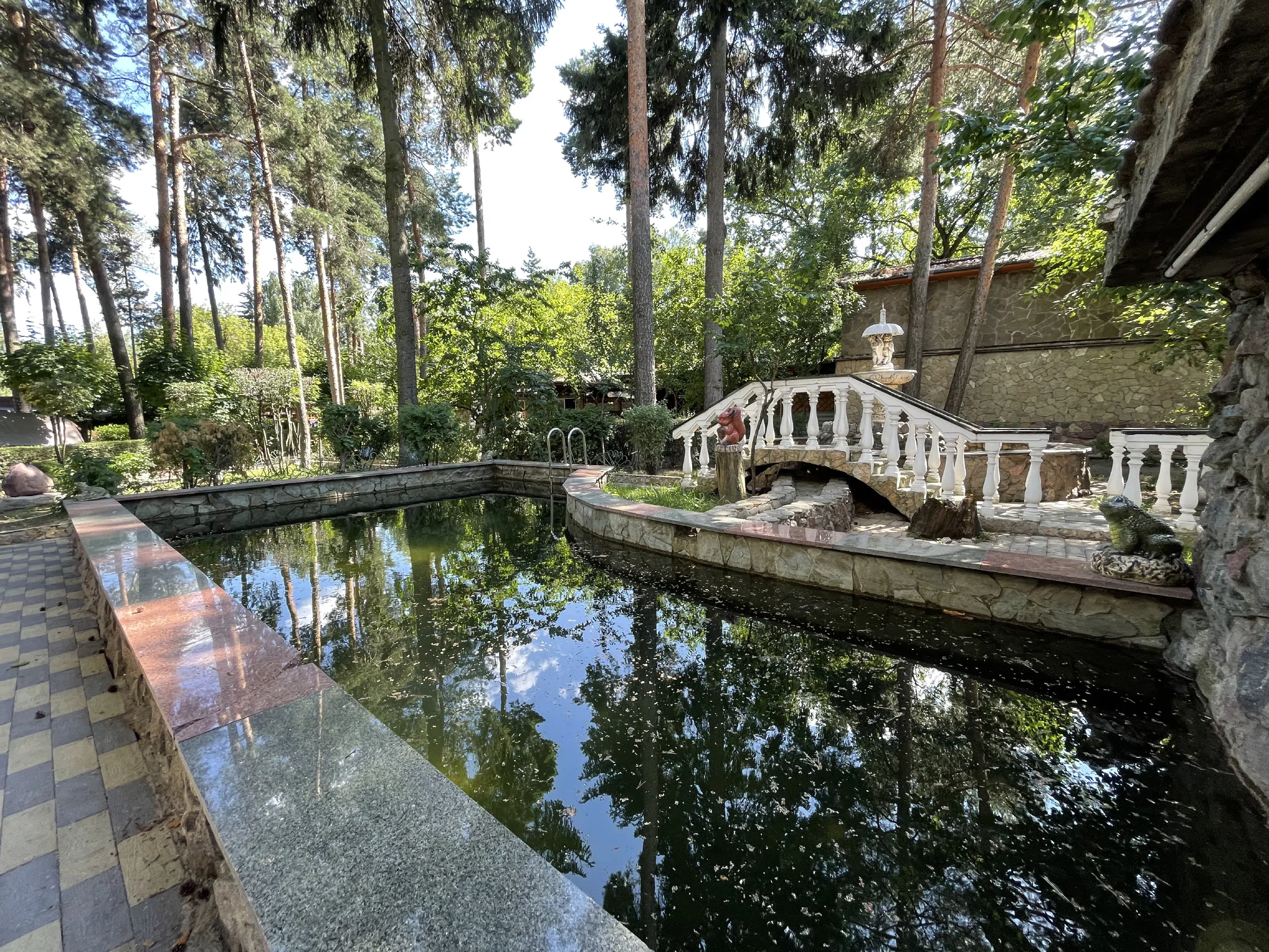 Классическая вилла в саду, фото 11