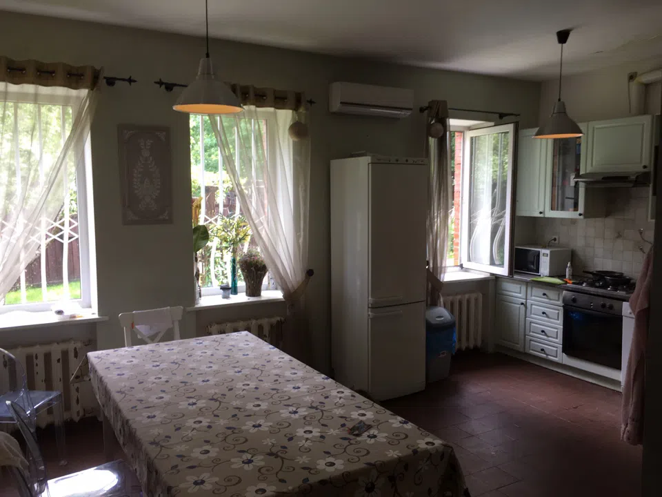 Дача в лесу с бассейном, фото 16