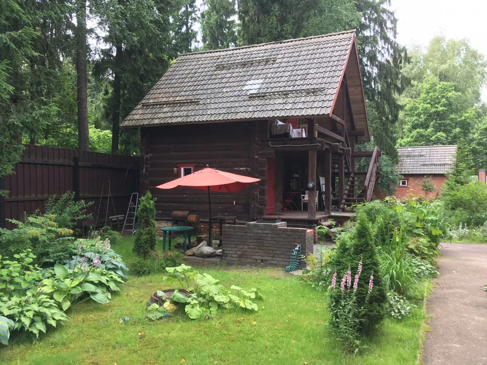 Дача в лесу с бассейном, фото 6