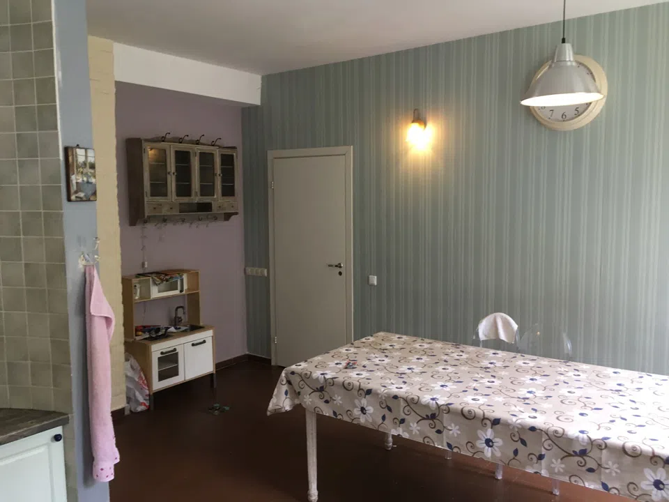 Дача в лесу с бассейном, фото 18