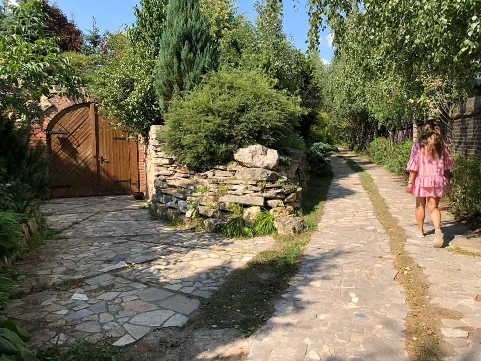 Дача c Каменными Стенами, фото 1