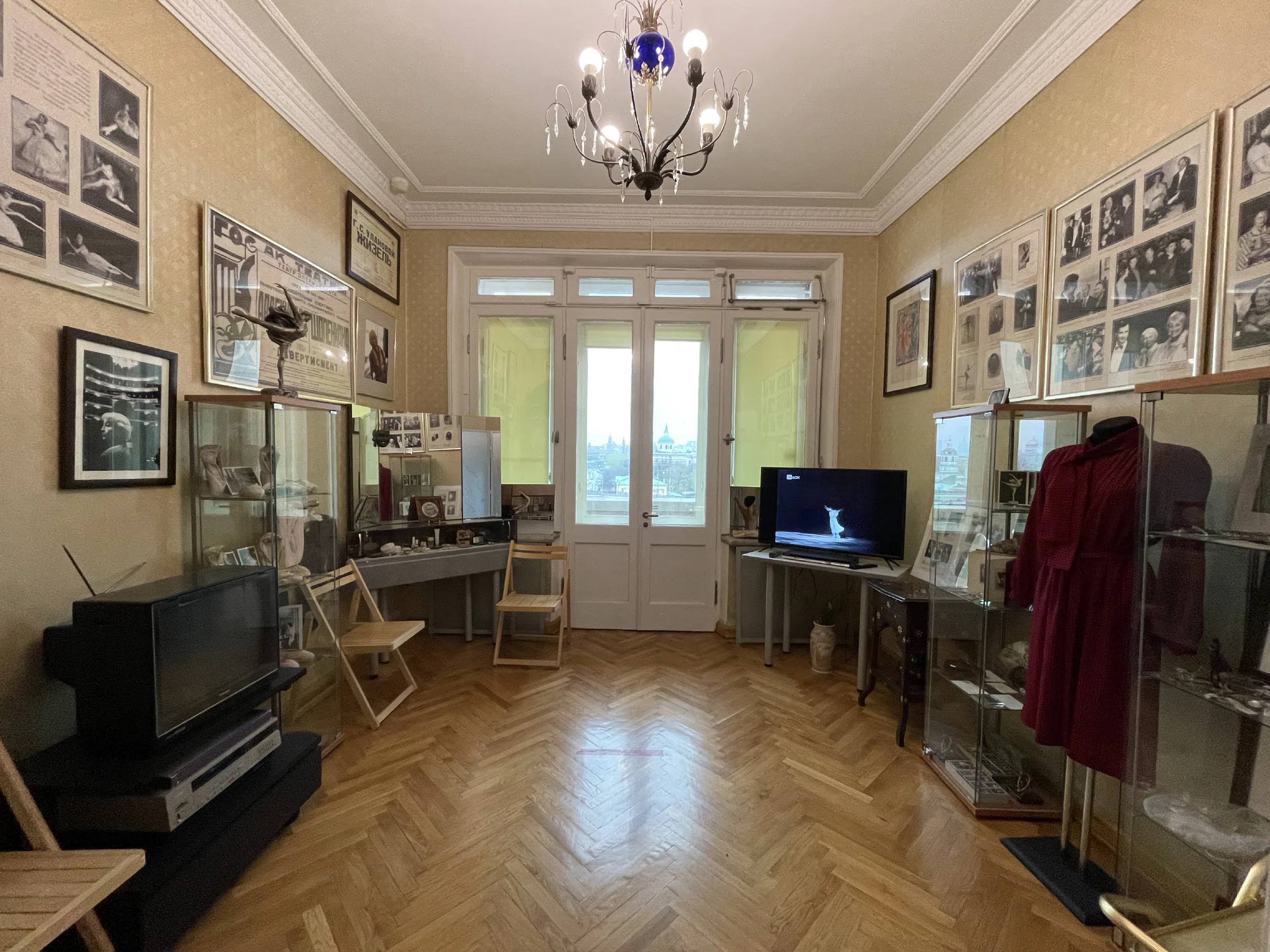 Паркинг сталинской высотки, фото 17