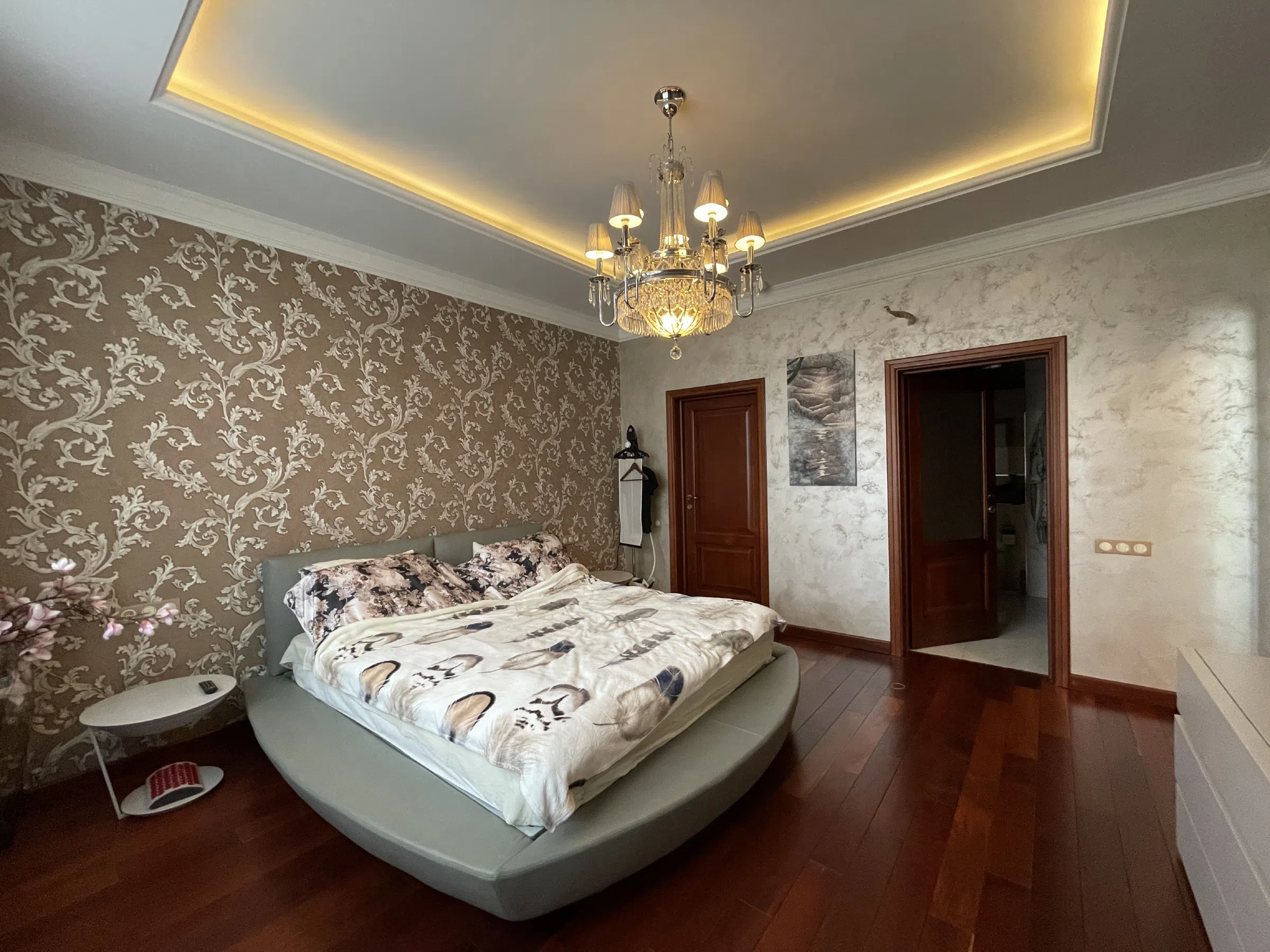 Квартира с кирпичными вставками и шлемом, фото 14