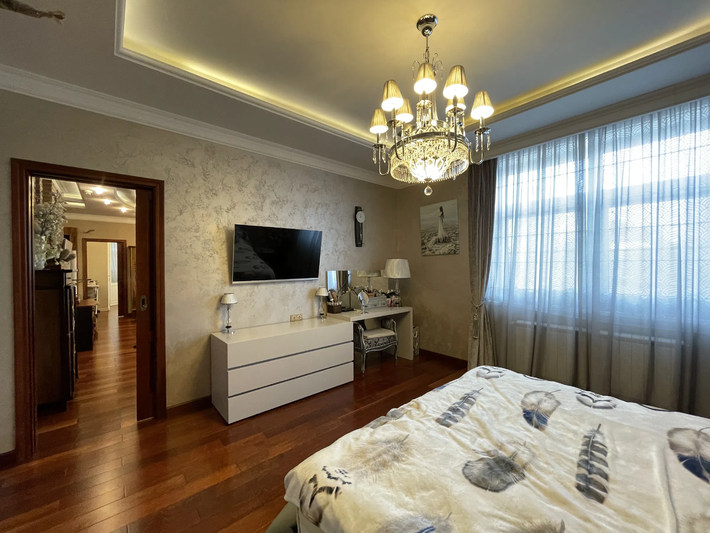 Квартира с кирпичными вставками и шлемом, фото 18