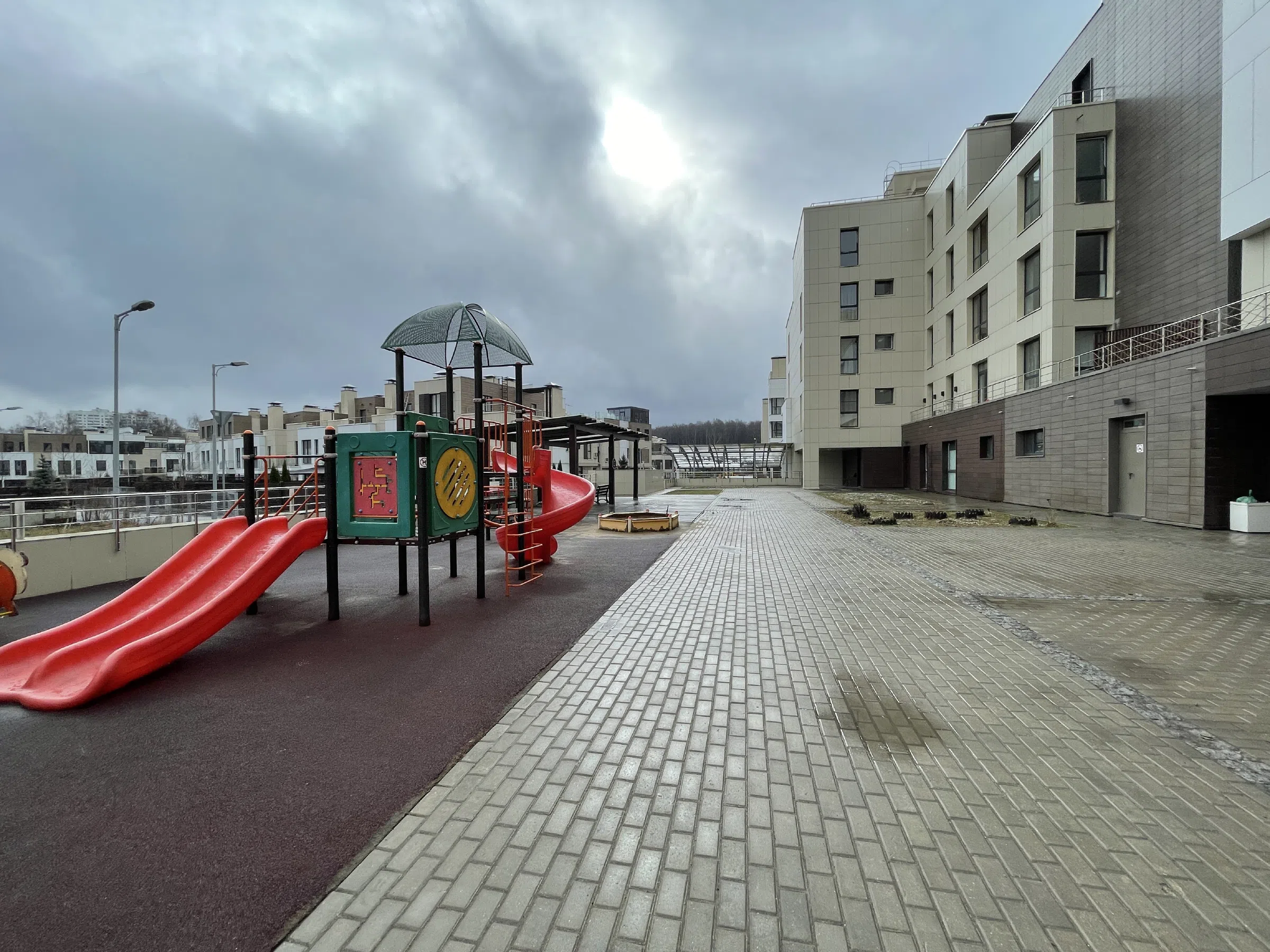 Квартира с кольцевым светом, фото 23