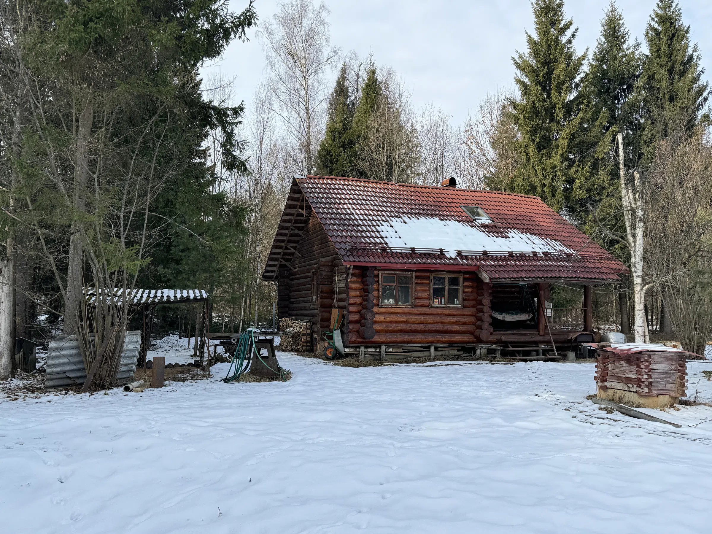 Резной терем в лесу, фото 20