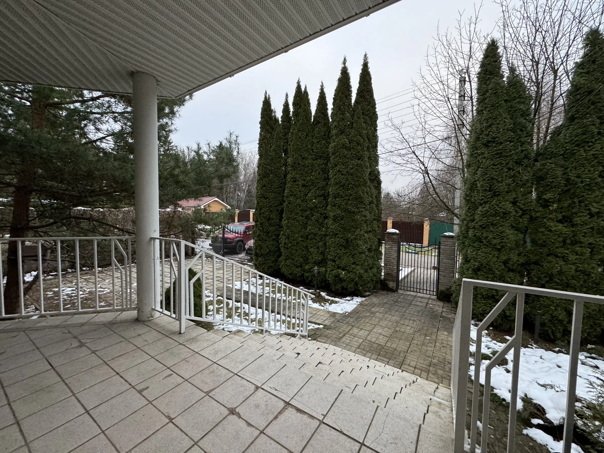 Загородный дом с башней, фото 7