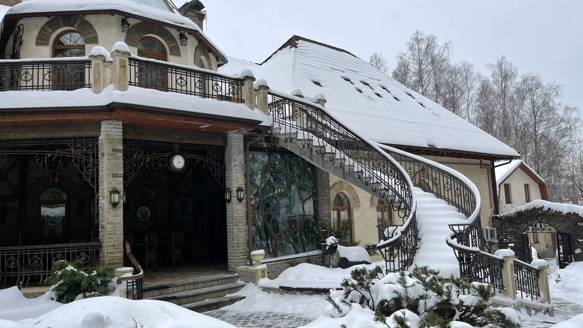 Усадьба в зимнем лесу, фото 5
