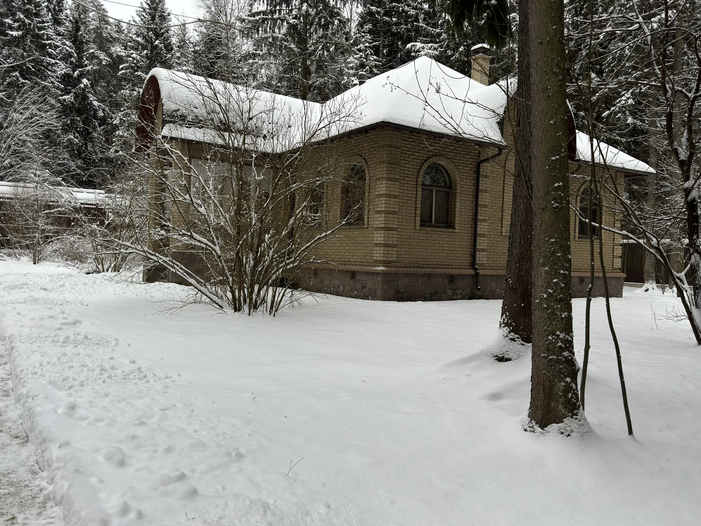 Загородный особняк с арками, фото 4