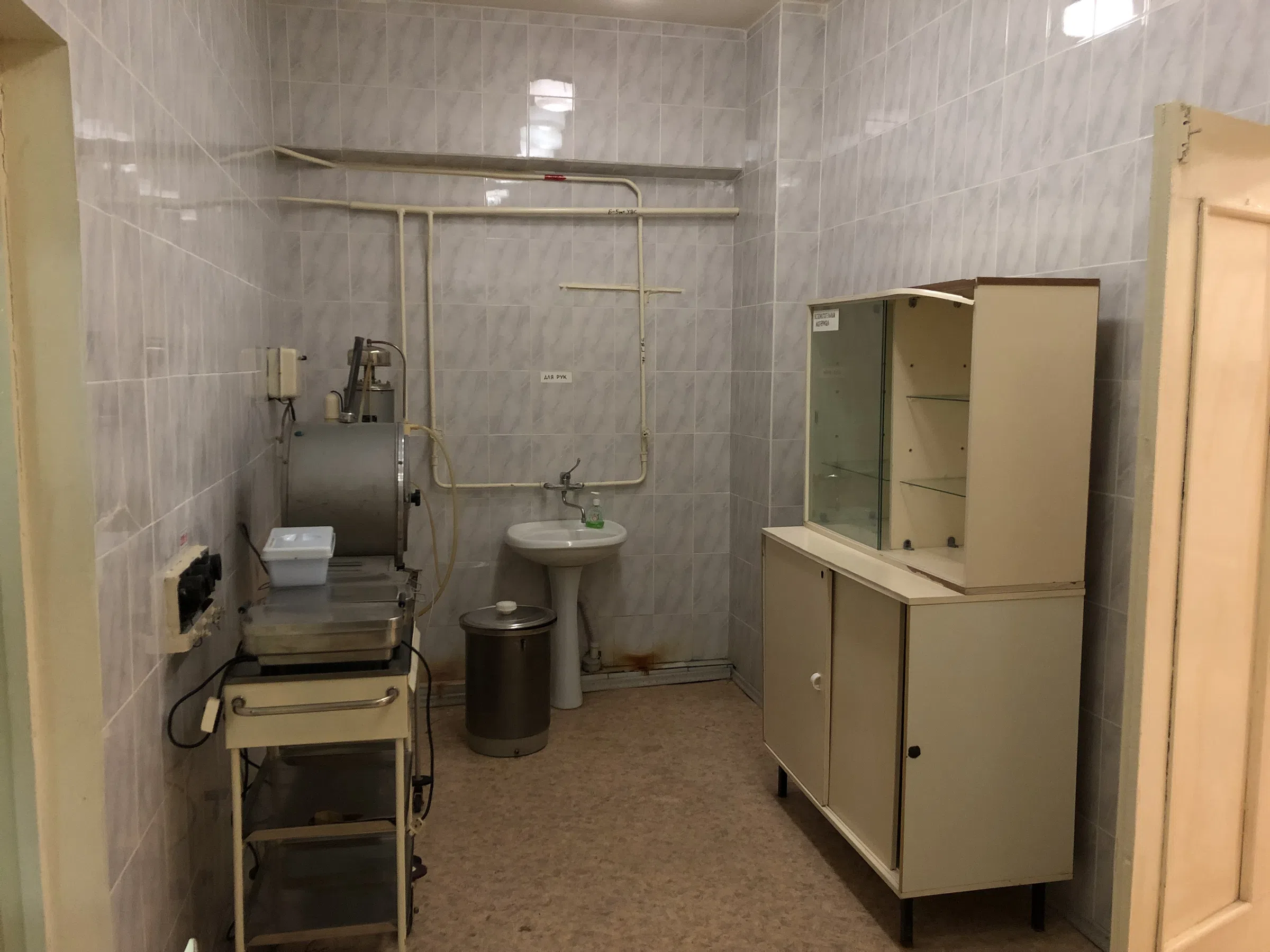 Бункер с массивными дверями, фото 20