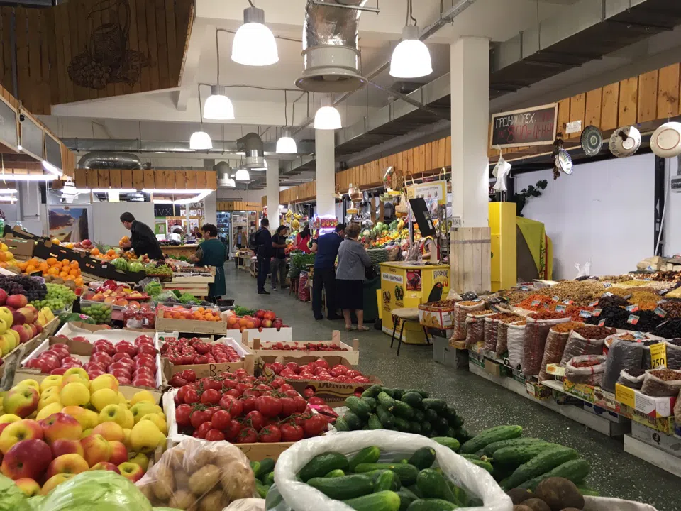 Рынок с продуктовыми рядами, фото 6