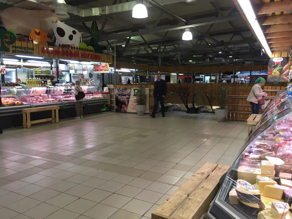 Рынок с продуктовыми рядами, фото 14