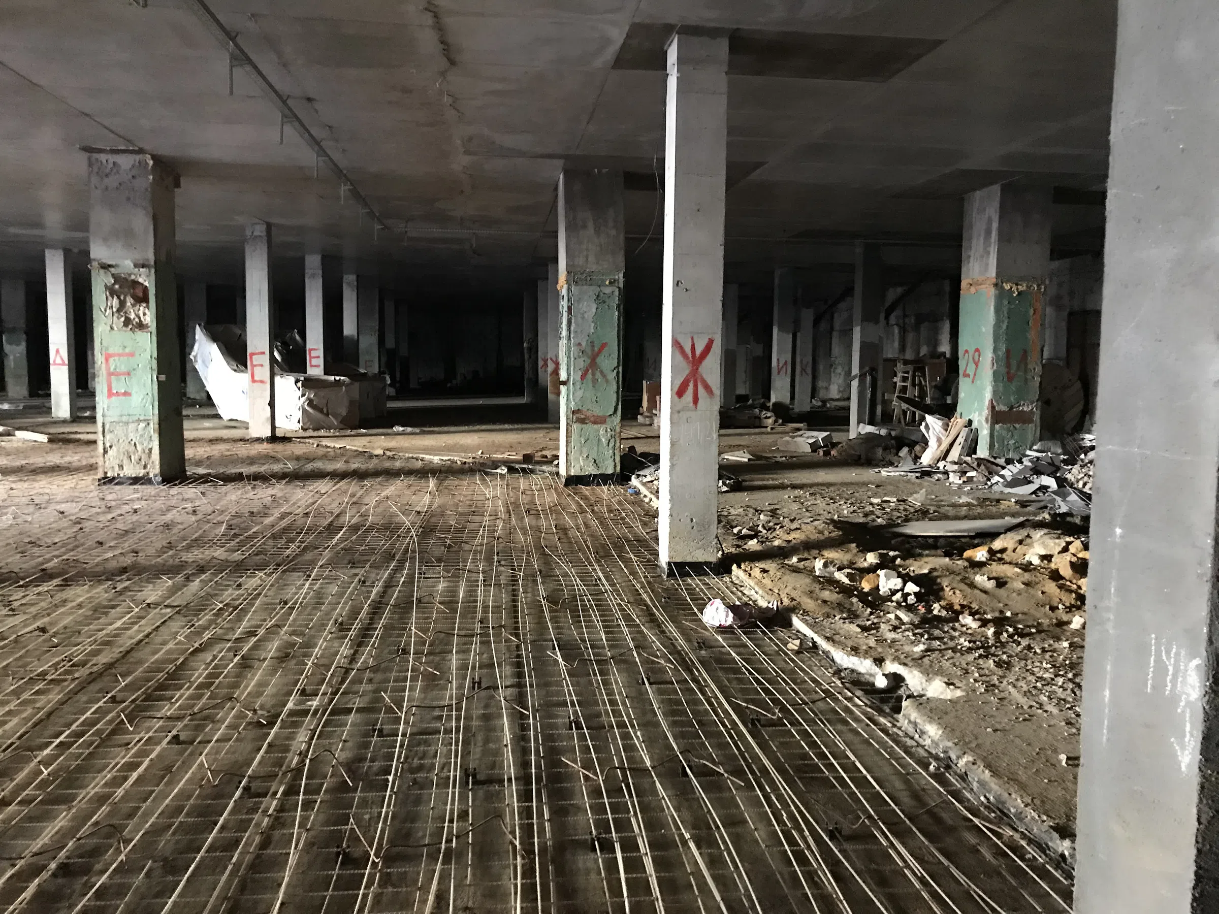 Заводской цех с такси, фото 17
