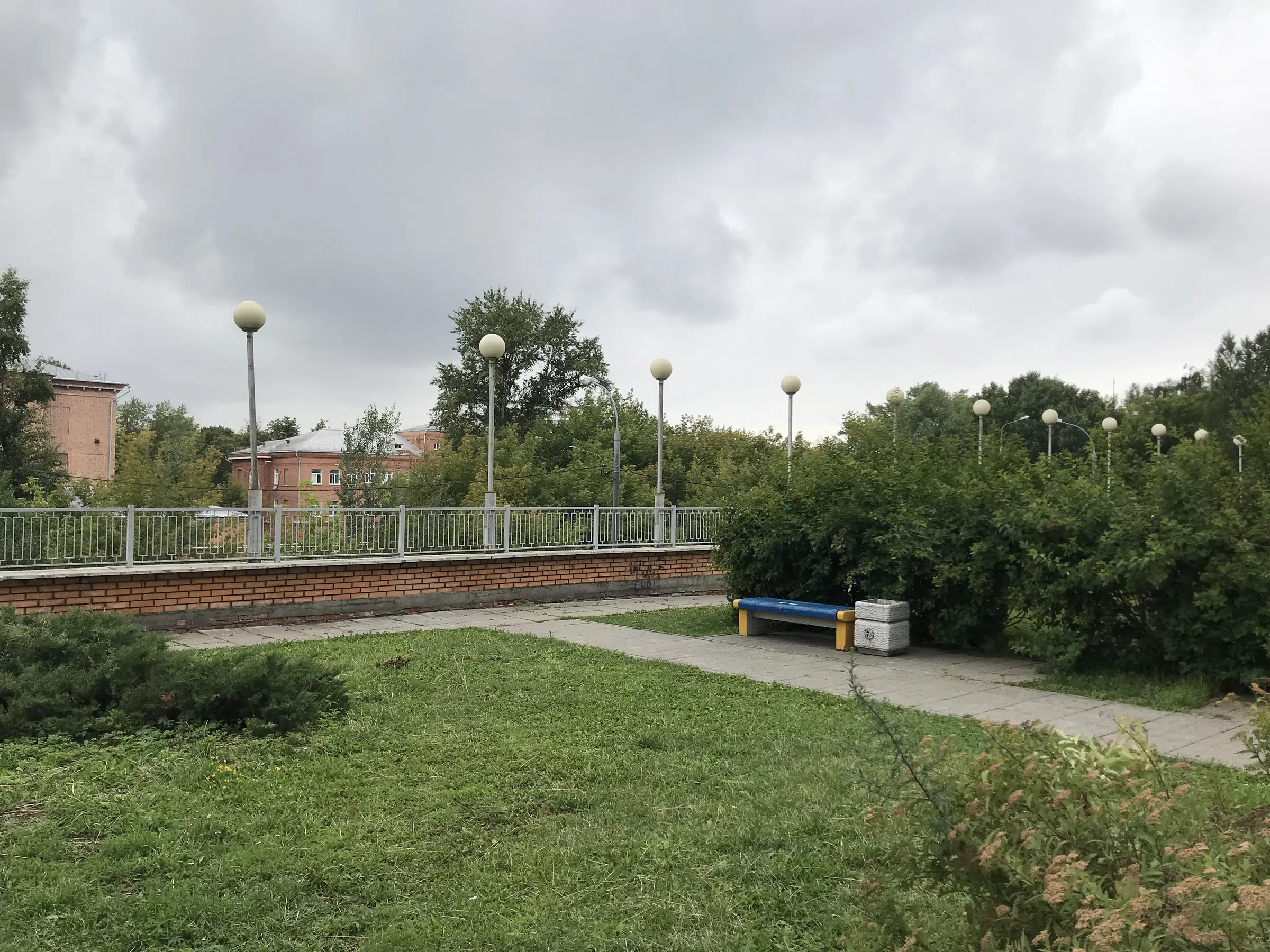 Парковка у многоэтажки, фото 16