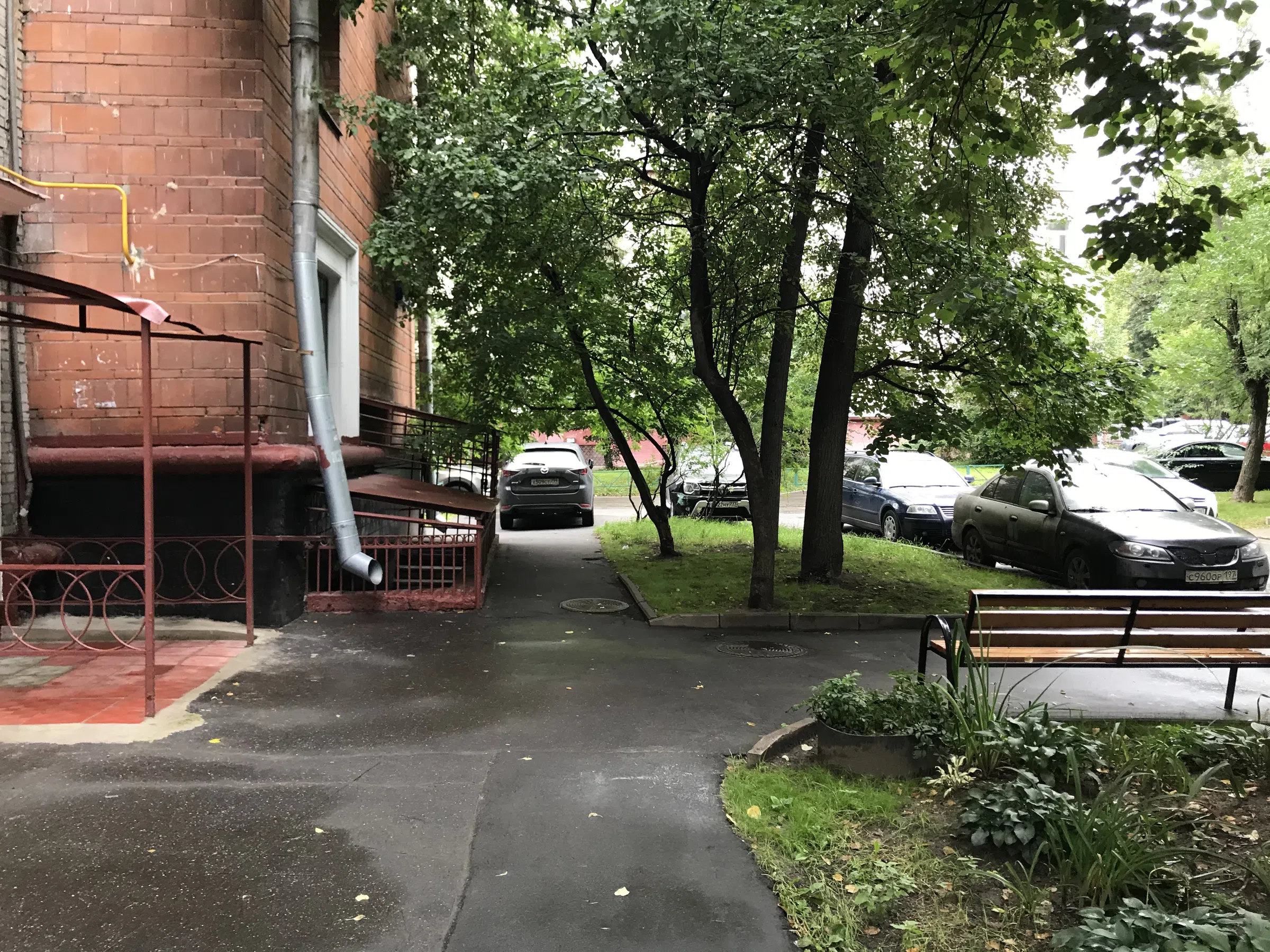 Сталинка с круглым окном, фото 10