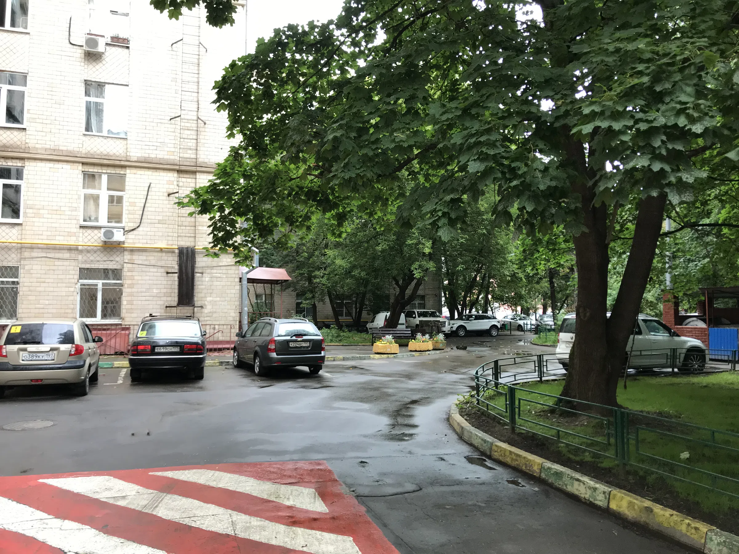 Кирпичный двор-колодец, фото 1