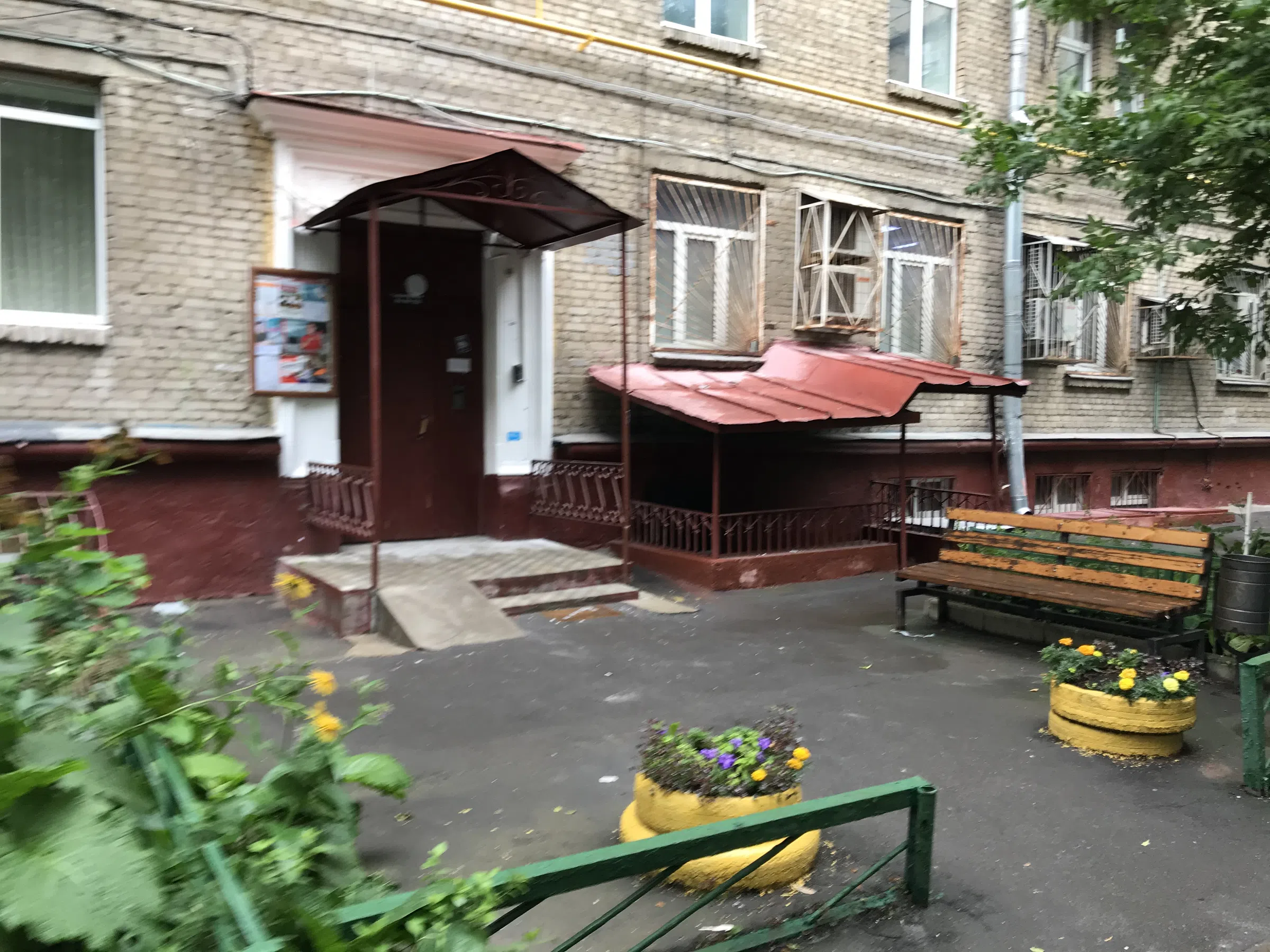 Вход в подъезд, фото 7