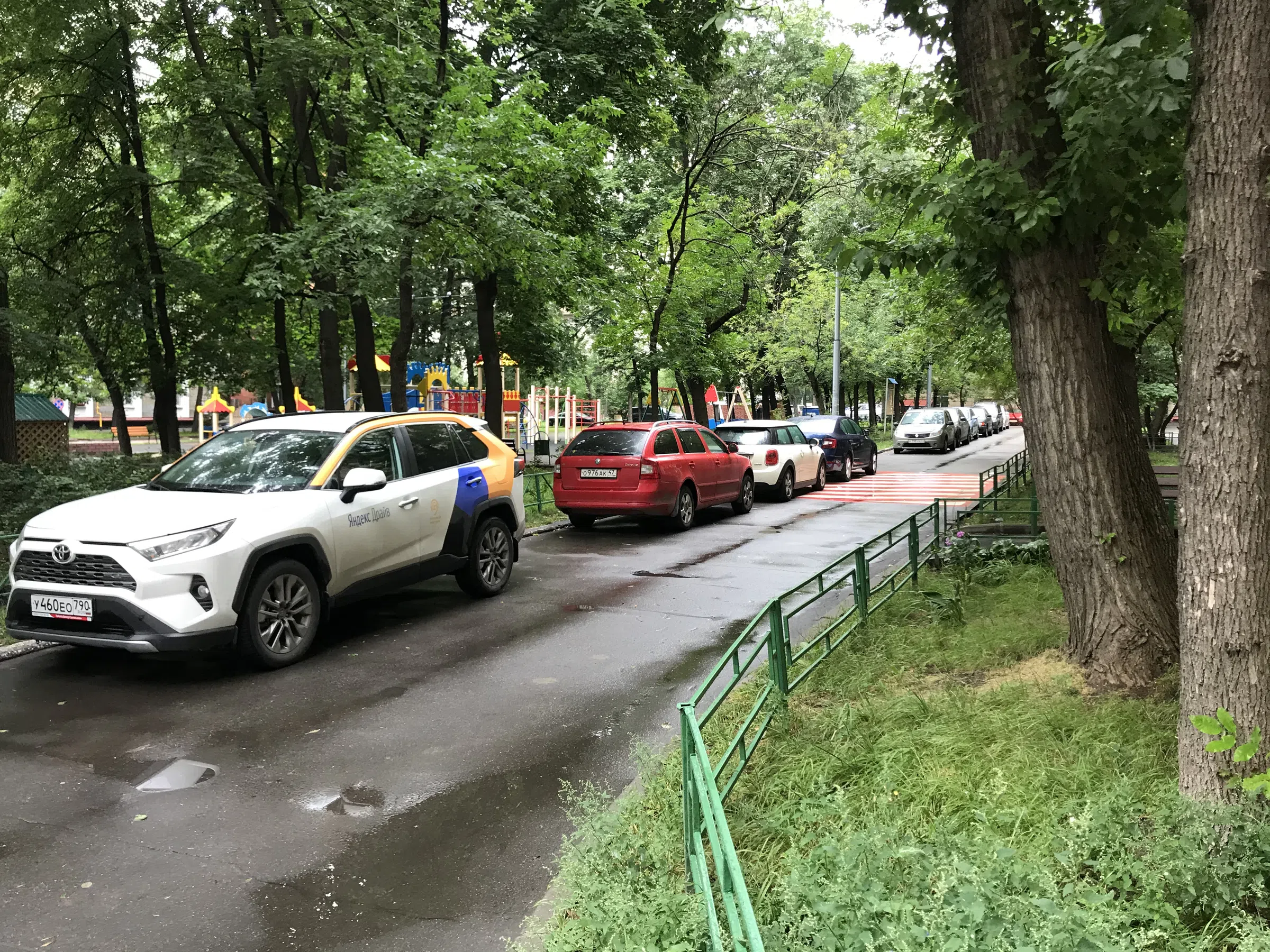 Сталинка с жёлтыми трубами, фото 15